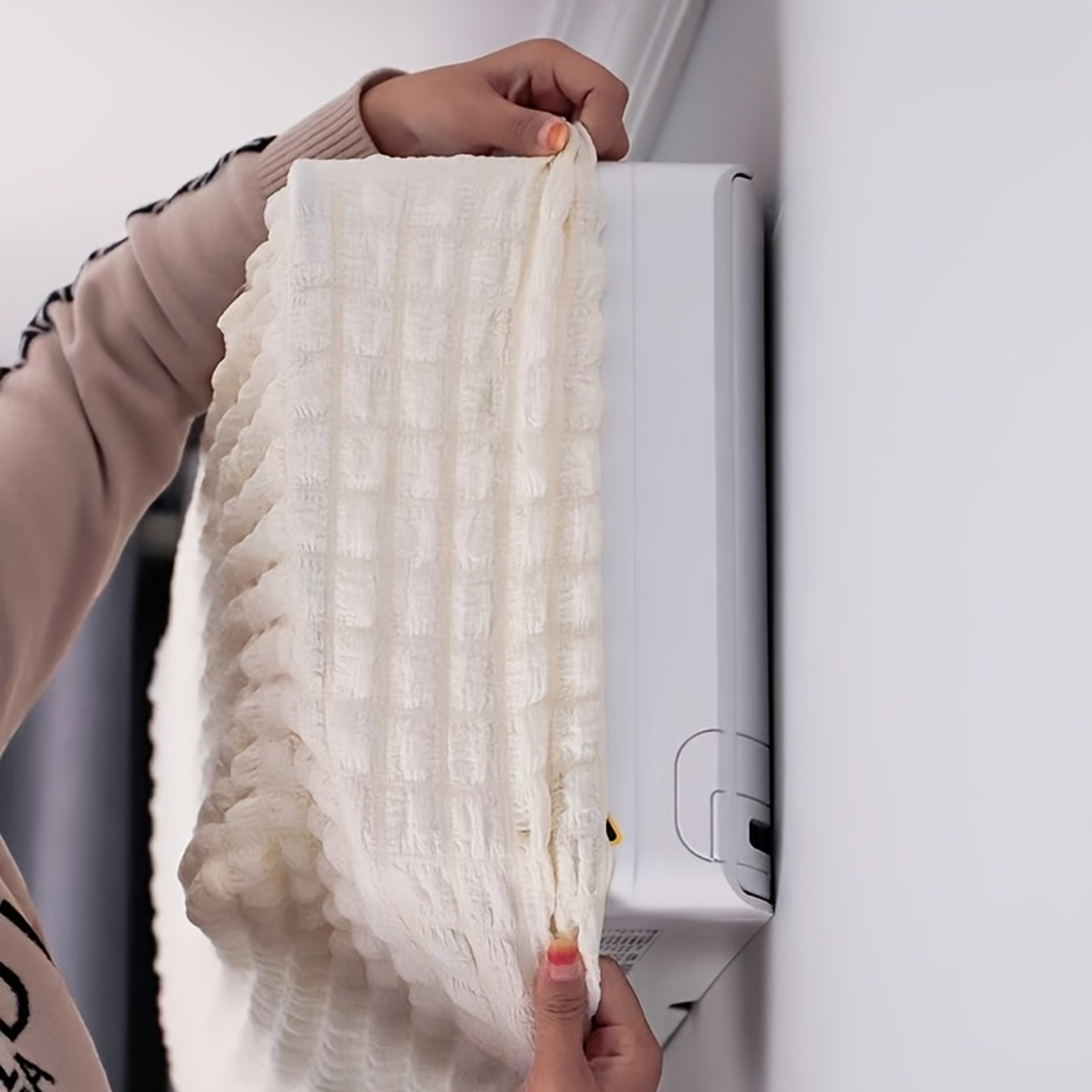Washable Checkered AC Cover Dust Protector With Elastic Fit For Wall Air Conditioners 2