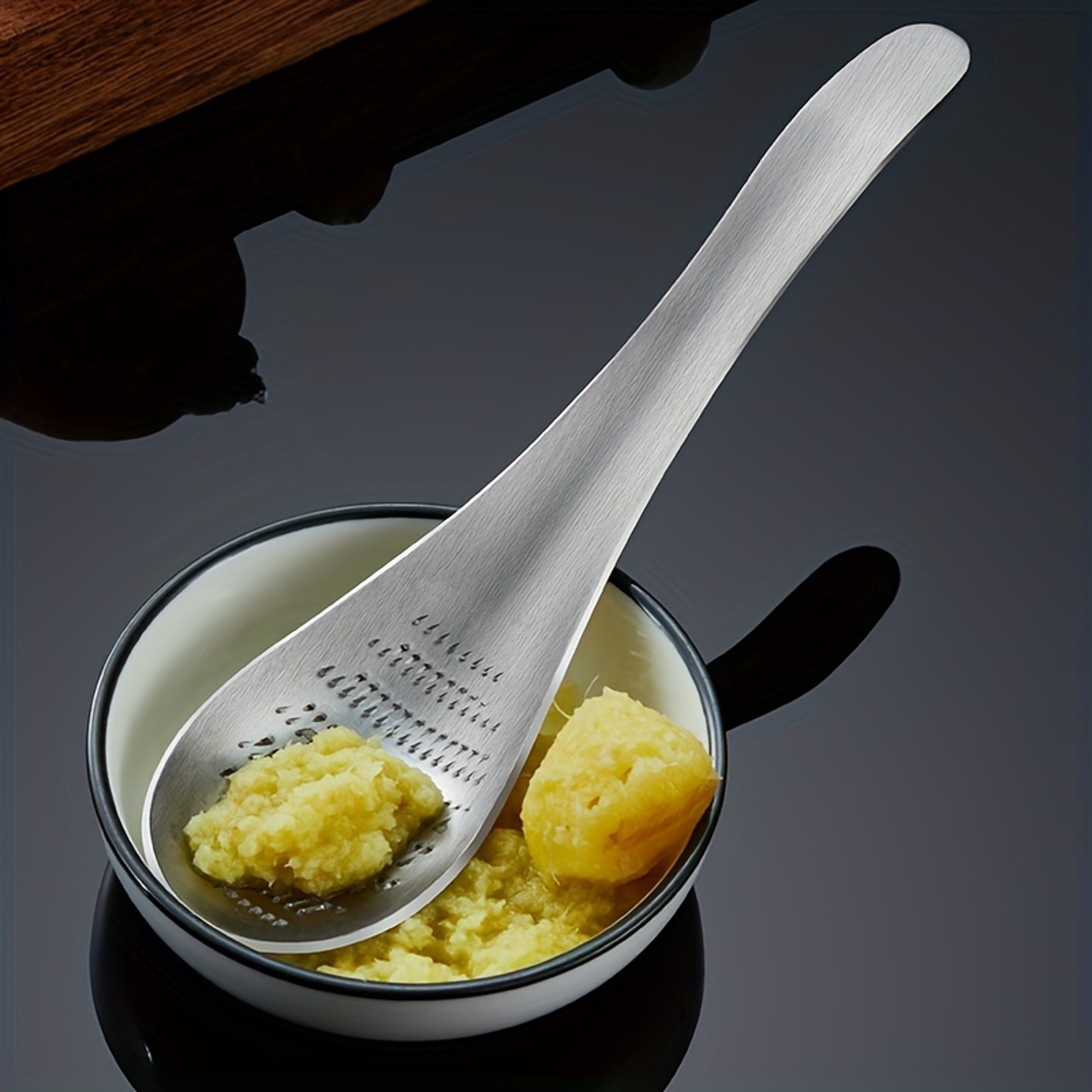 Stainless Steel Garlic Ginger Grater Spoon Kitchen Tool For Easy Food Prep 3