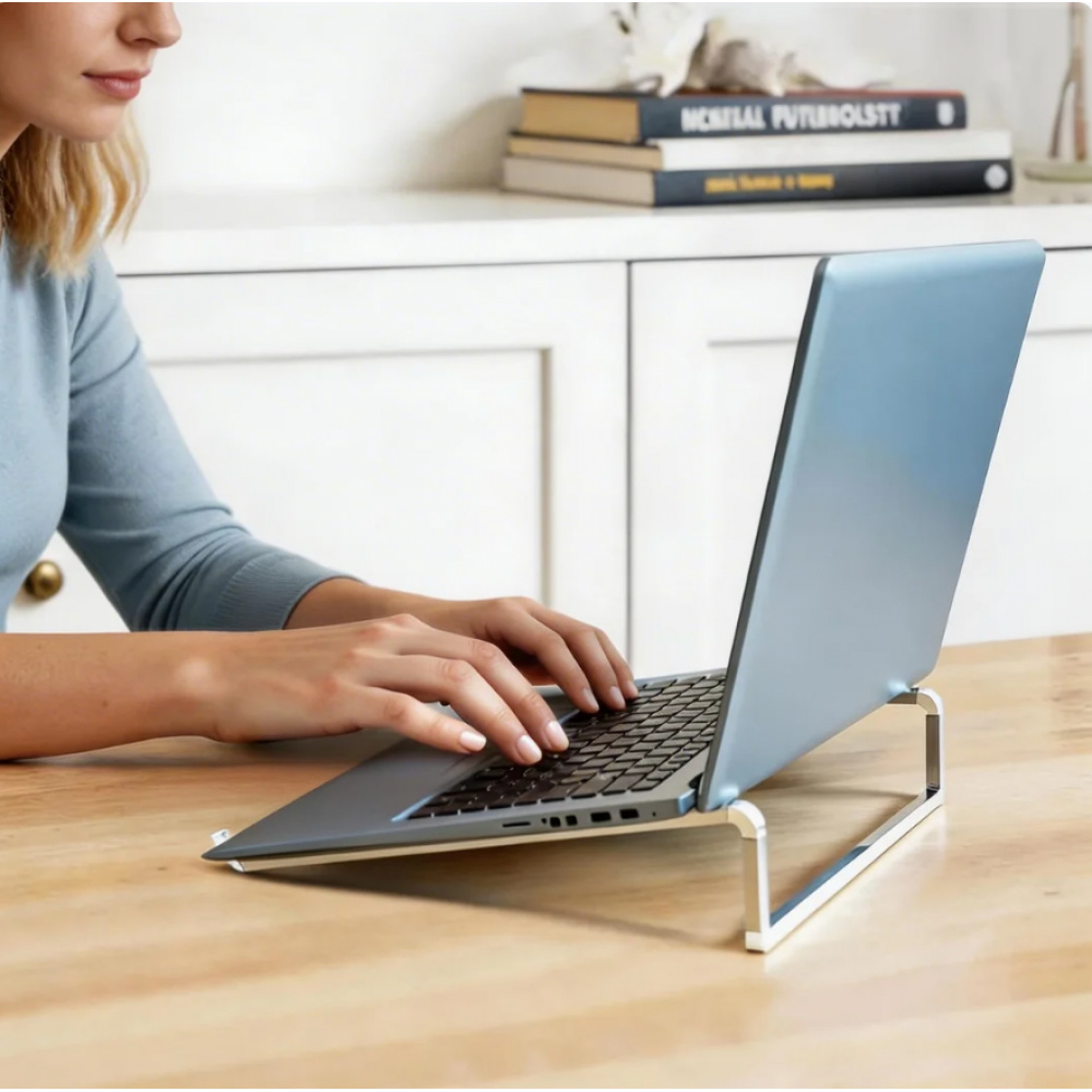 Foldable Laptop Stand Portable Ergonomic Laptop Holder for Desk Silver – view 1