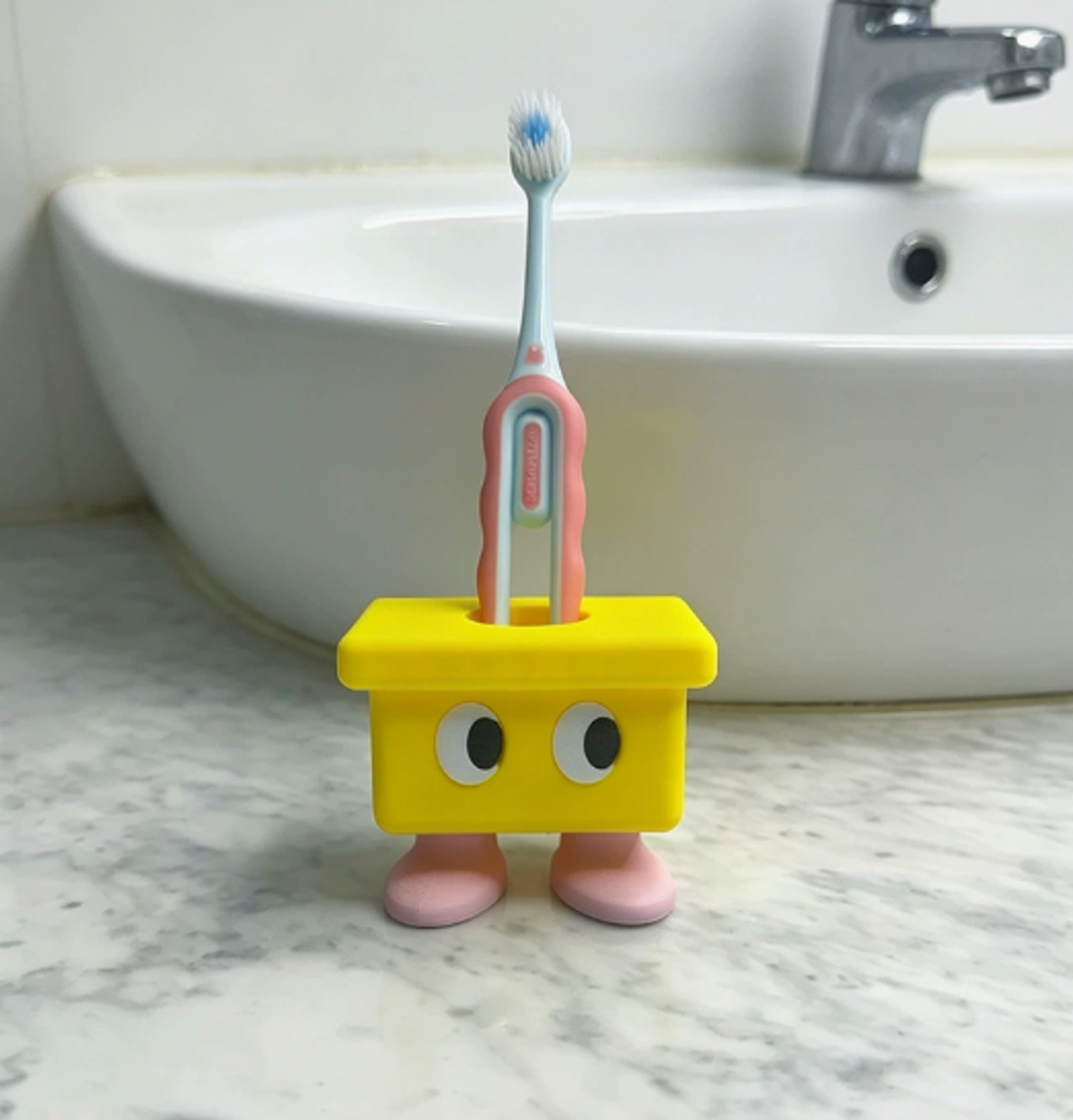 Cute Stool Shaped Kids Toothbrush Holder Wall Mounted Bathroom Organizer – view 4