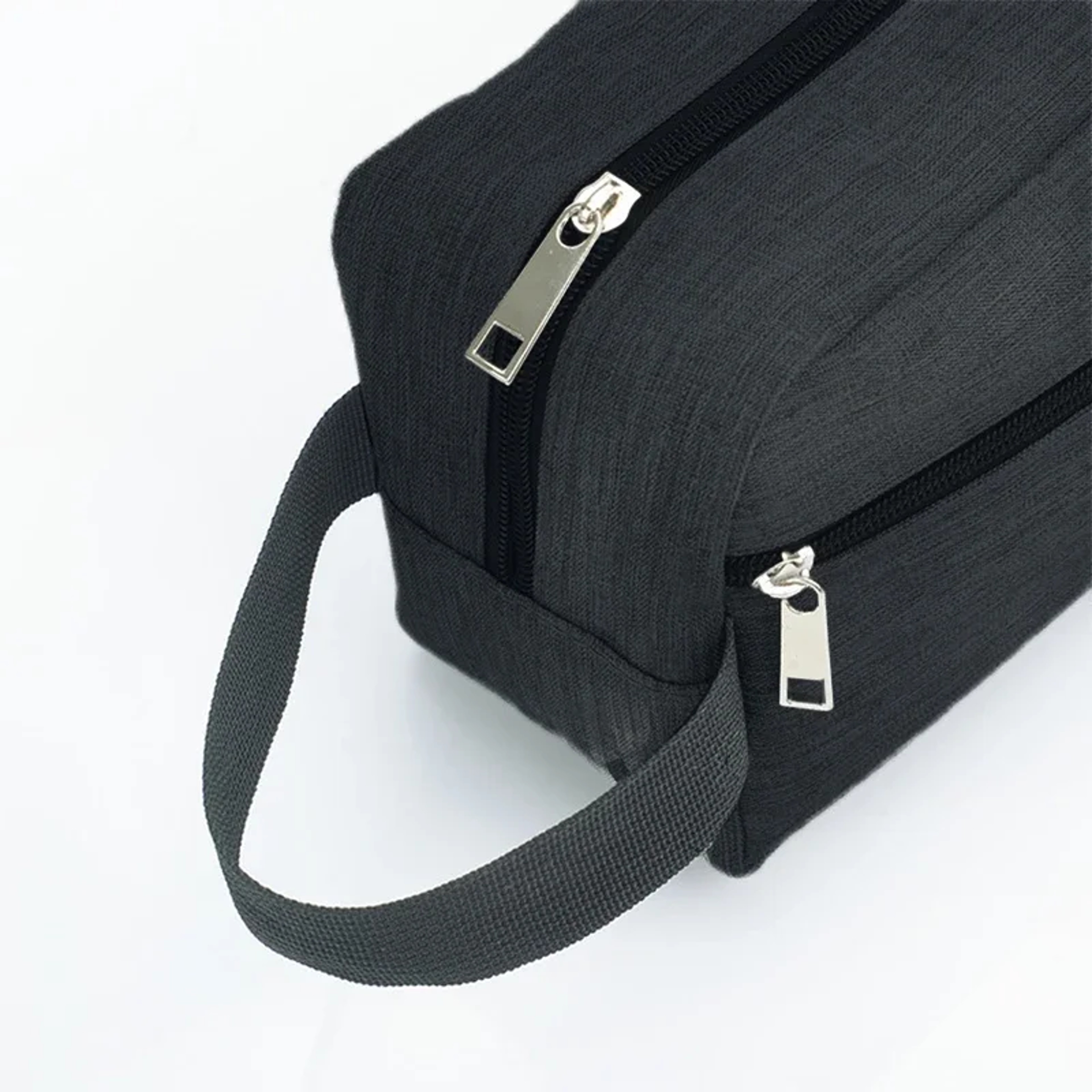 Waterproof Travel Toiletry Bag Makeup Organizer Pouch For Men And Women 2