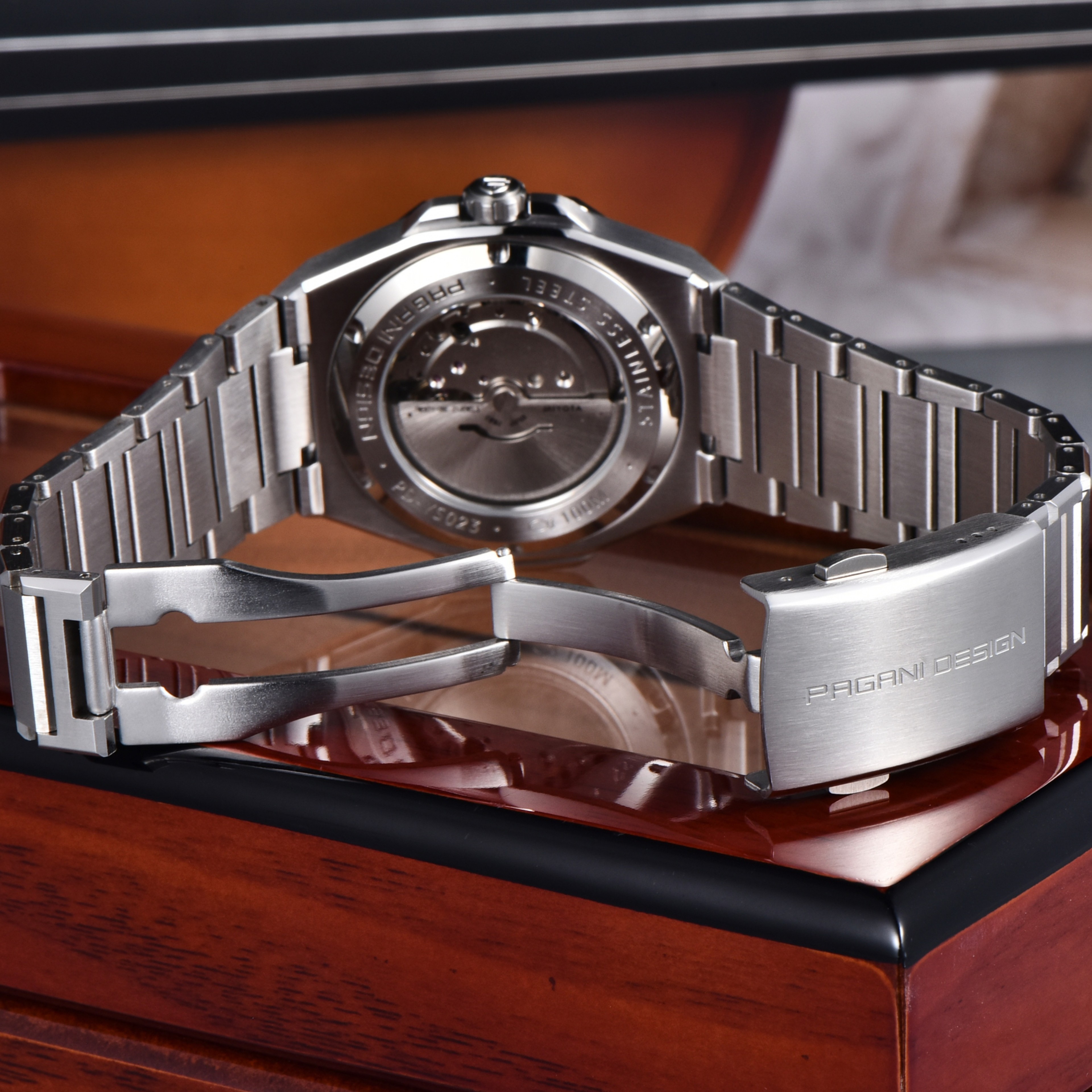 Vintage Automatic Mechanical Mens Watch With Sapphire Glass 4