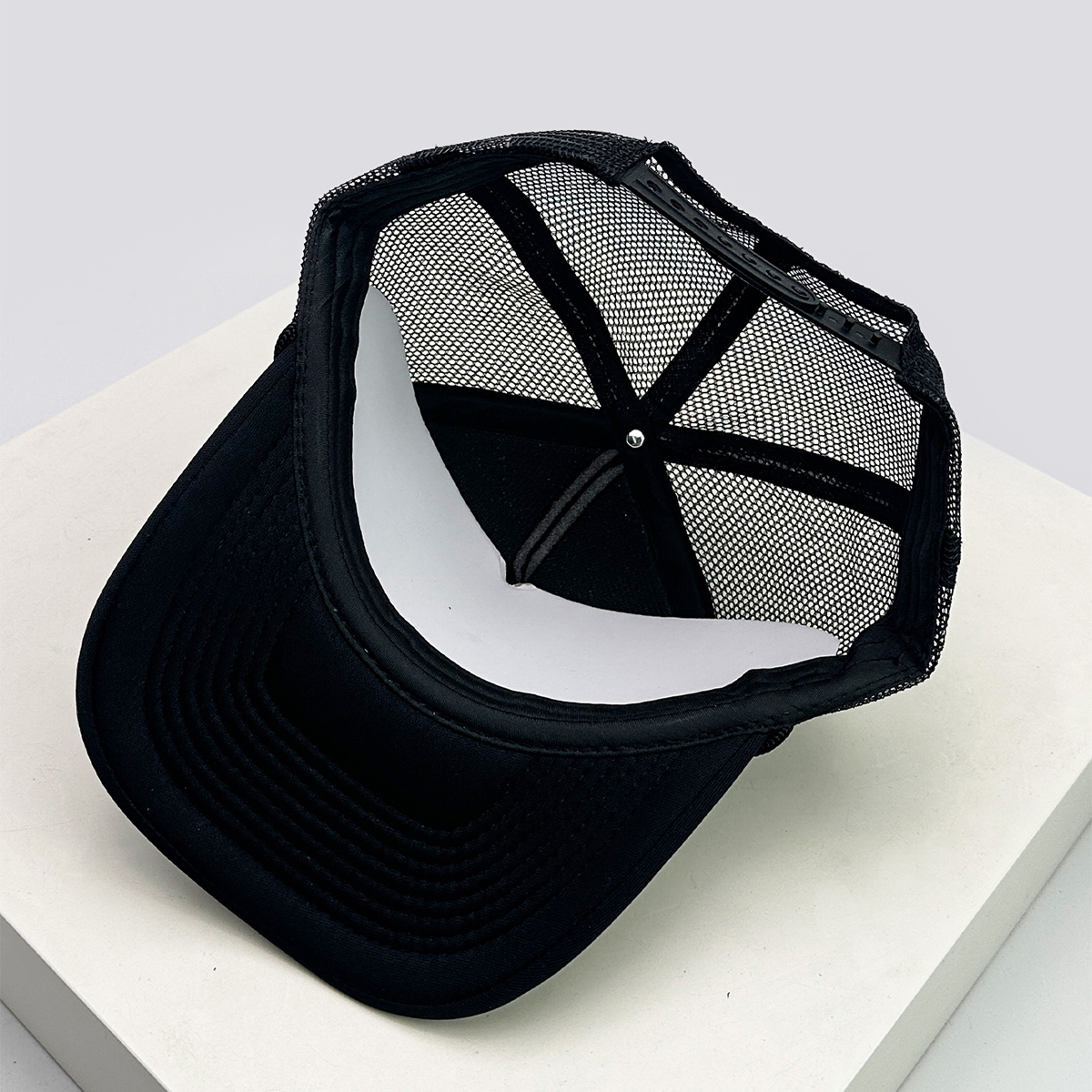 Color Block Trucker Hat Breathable Mesh Baseball Cap for Unisex Streetwear – view 5