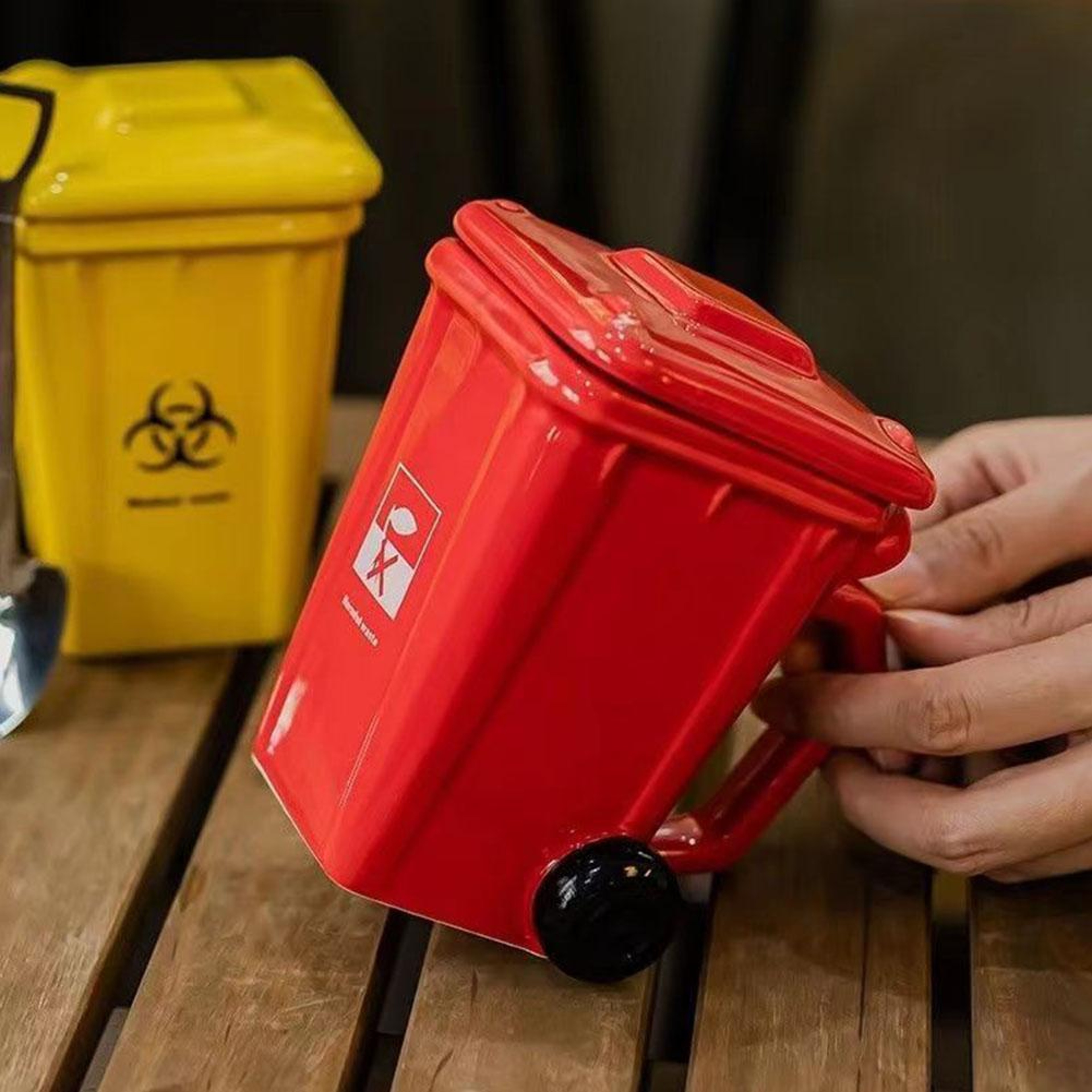 Creative Trash Can Ceramic Mug Funny Novelty Coffee Cup Unique Gift – view 3