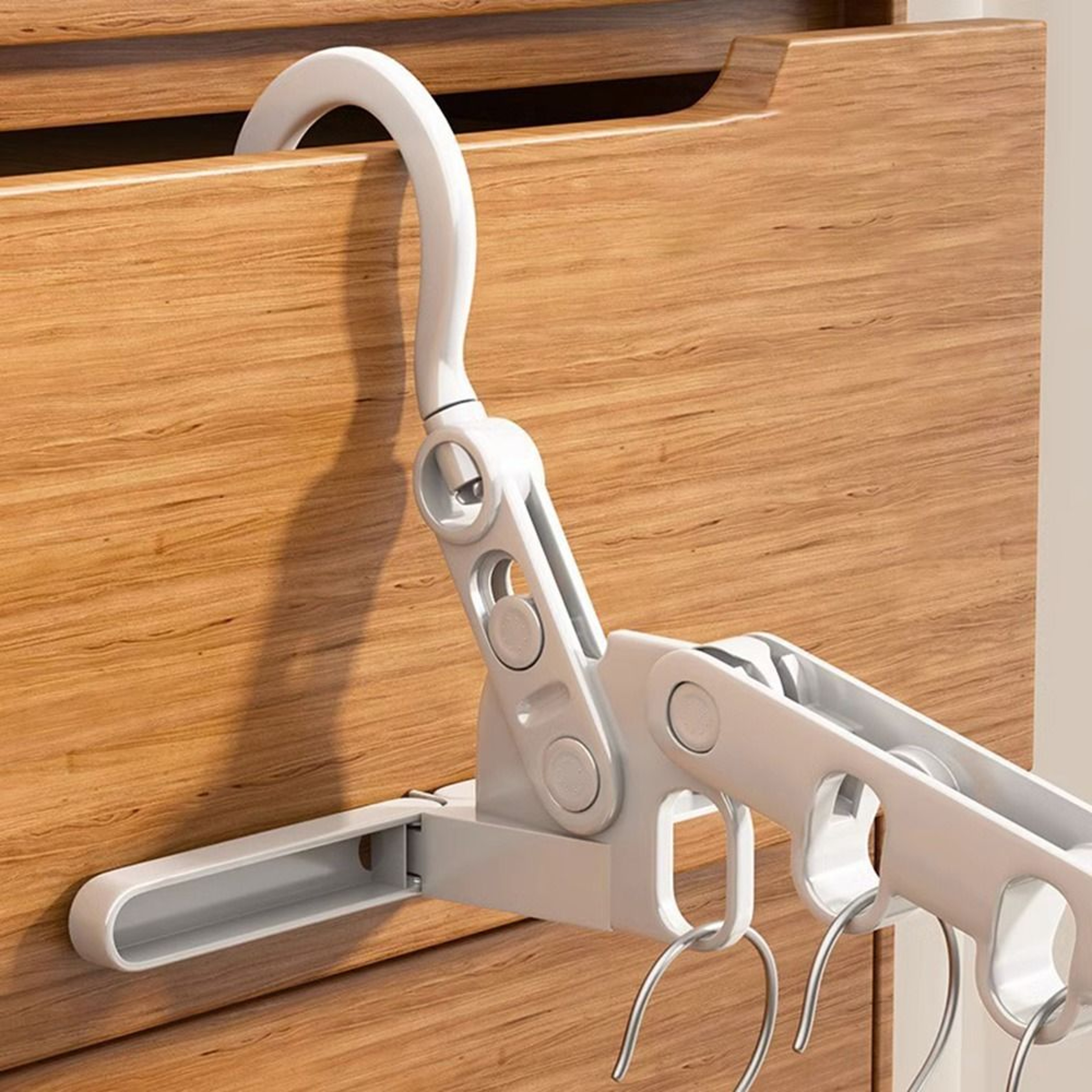 Foldable Travel Clothes Drying Rack With Five Hanging Slots And Adjustable Angle 0