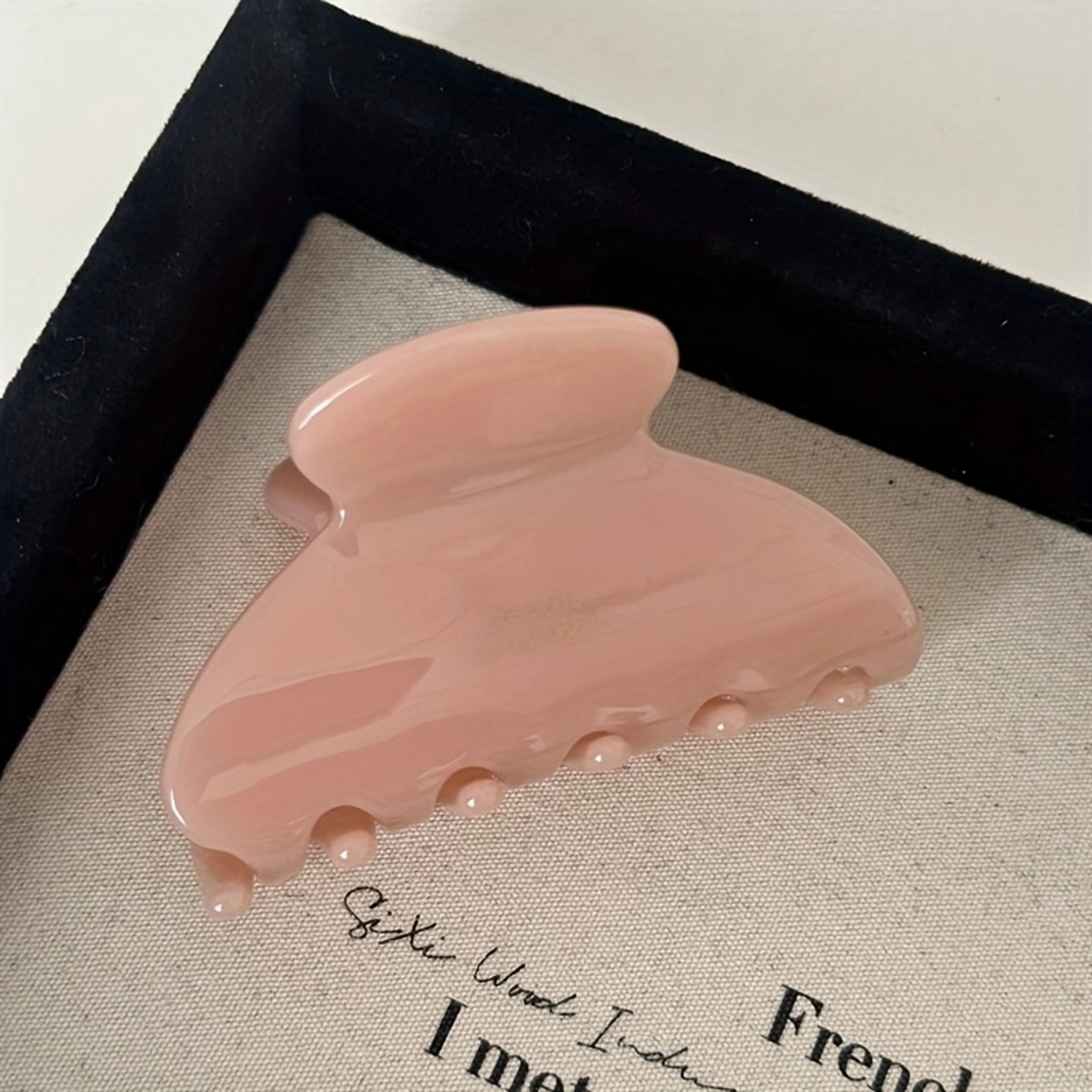 Medium Acetate Hair Claw Clip for Women – view 11