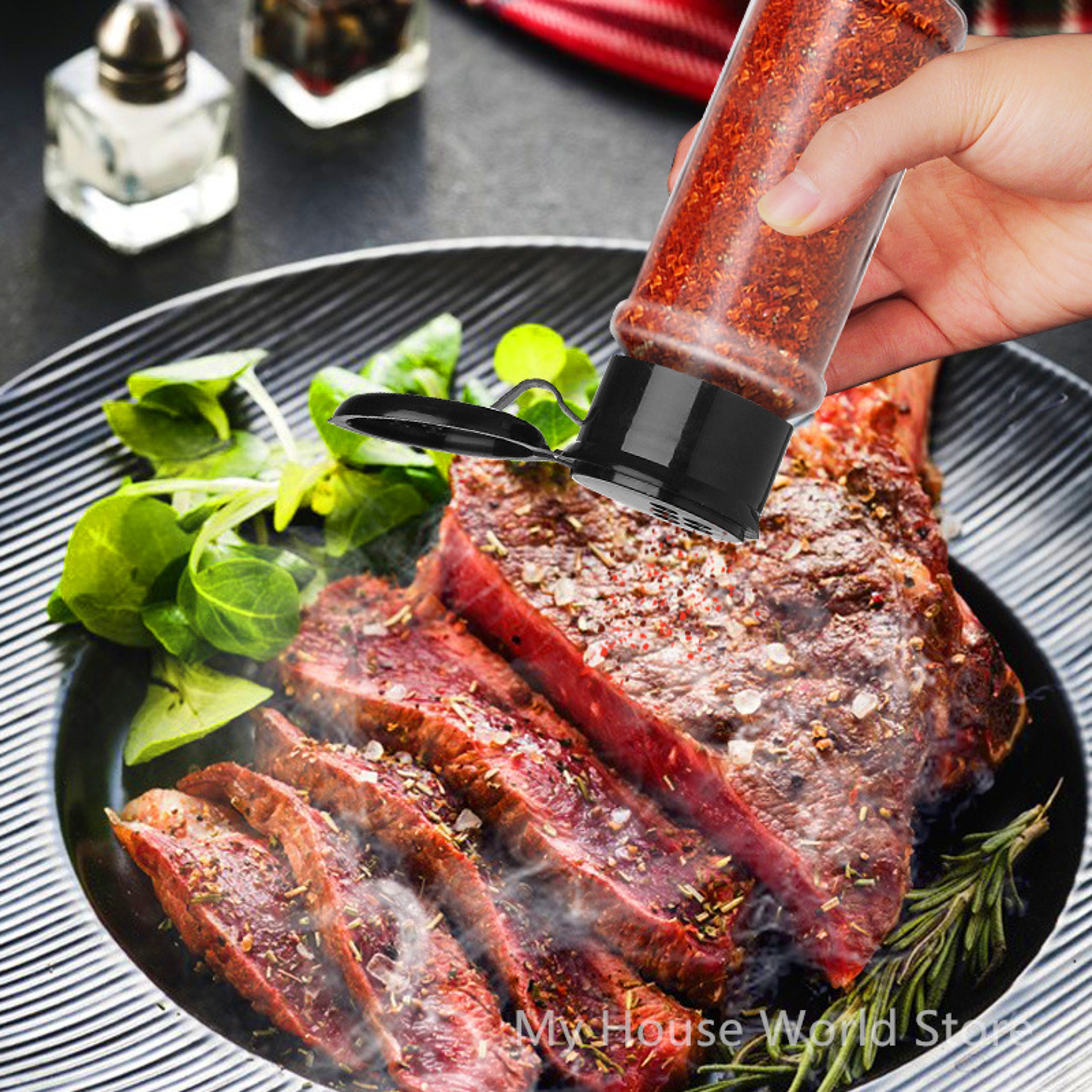 Plastic Salt And Pepper Shakers For Kitchen Spice Storage And BBQ Seasoning 3