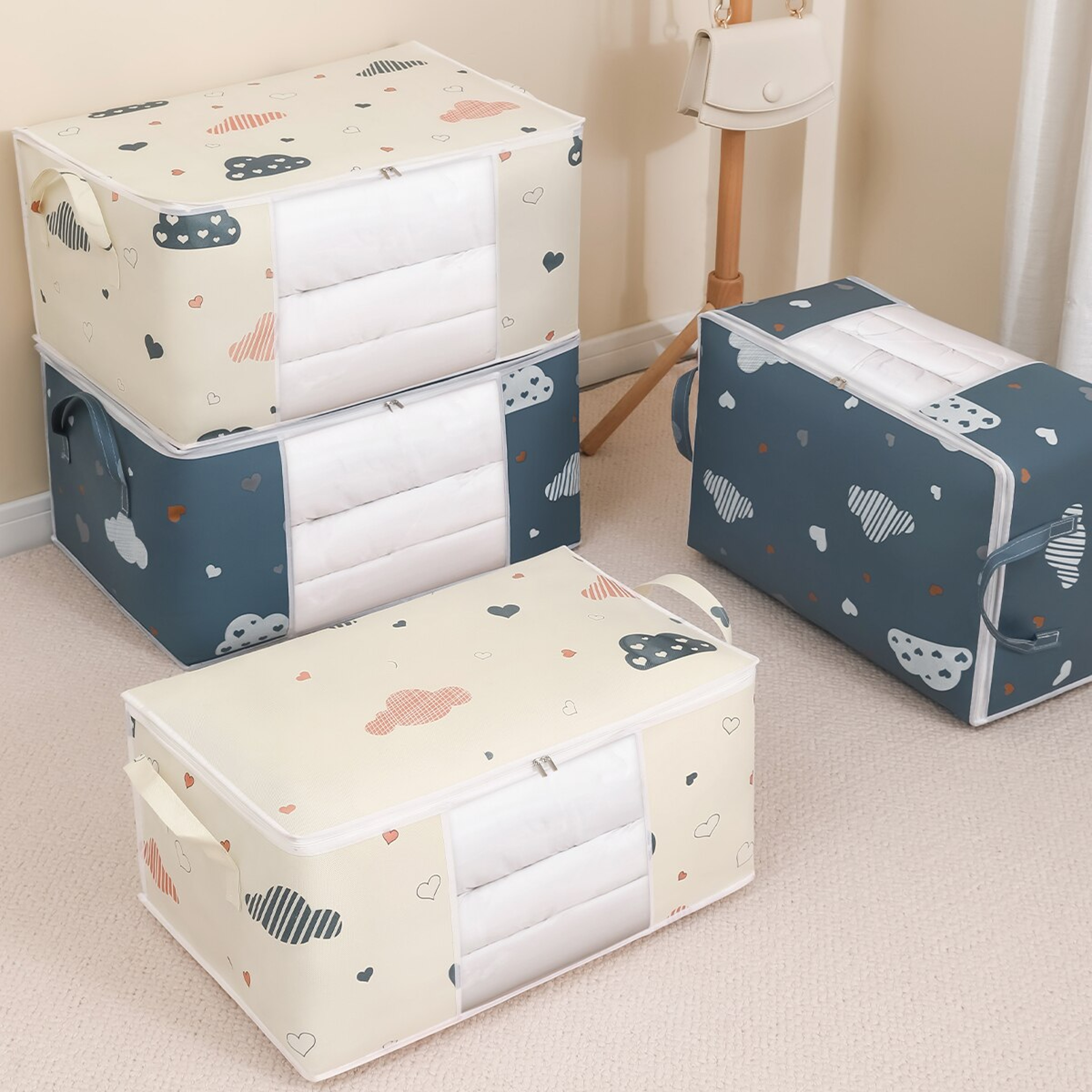 Large Capacity Clothes Storage Bag With Reinforced Handle And Zipper Closure 1