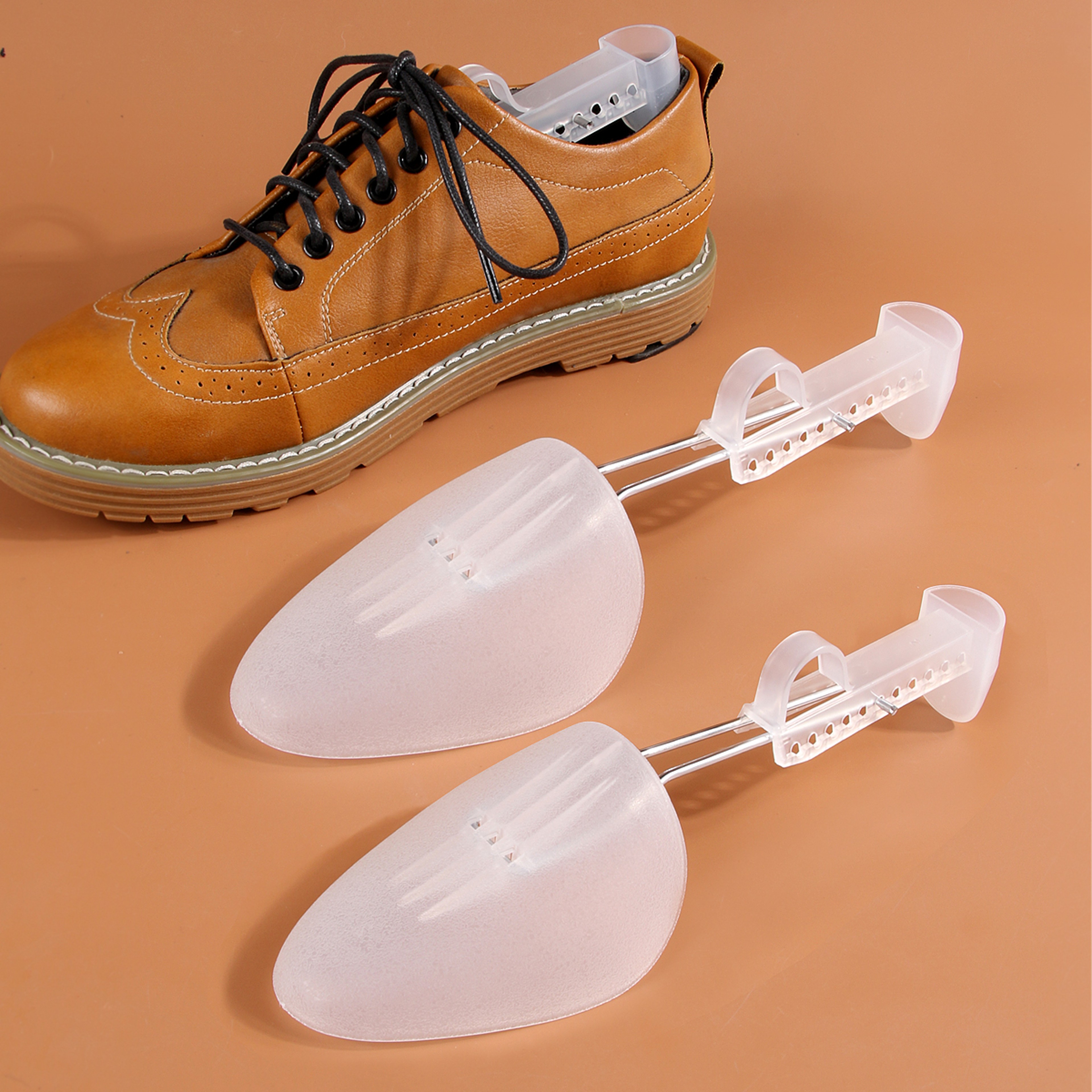 Adjustable Plastic Shoe Trees for Men and Women one Pair in Two Sizes – view 8