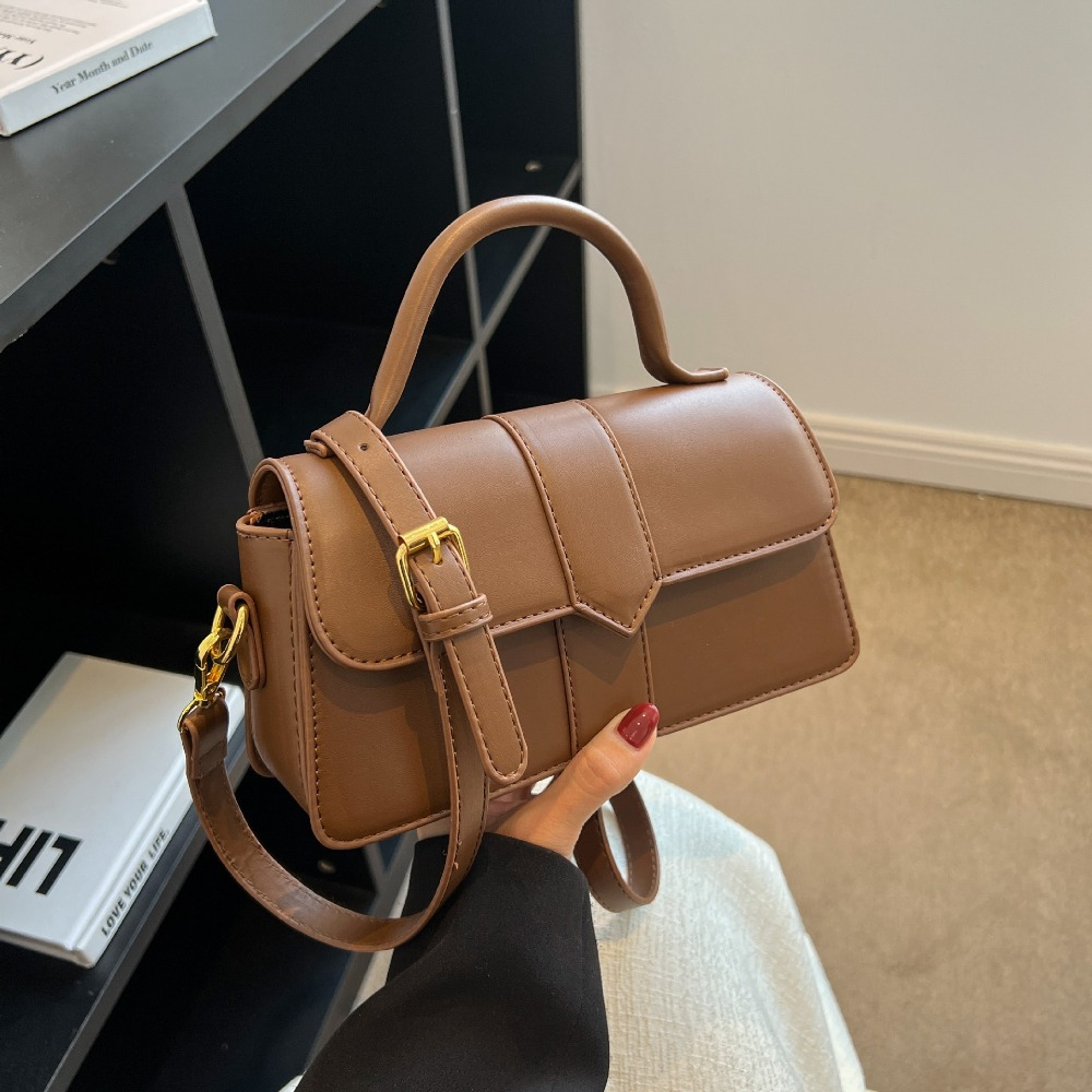 Vintage Square Shoulder Bag for Women with Adjustable Strap and Multiple Pockets – view 7
