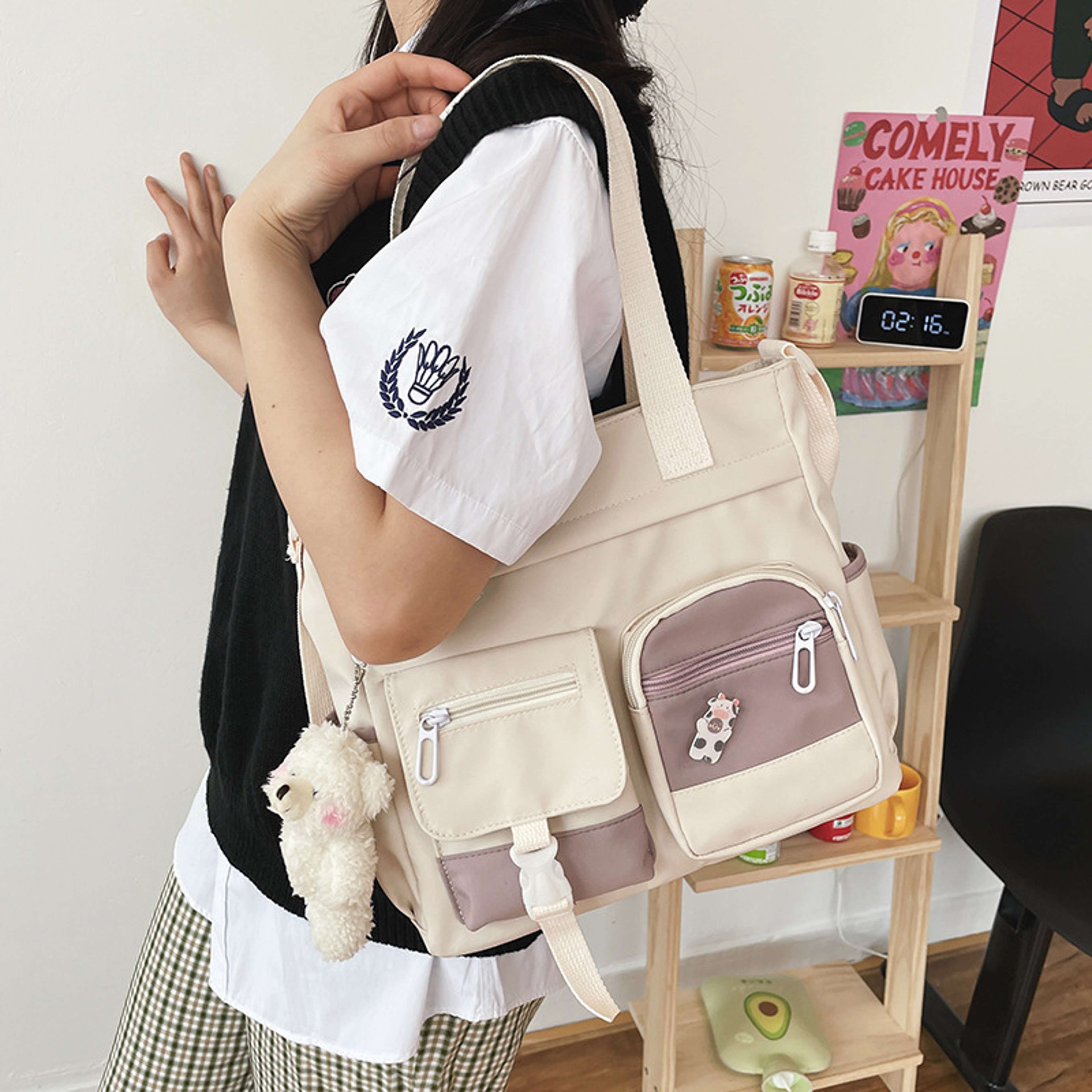 Womens Waterproof Nylon Crossbody Bag with Patchwork Design and Zipper Closure – view 3
