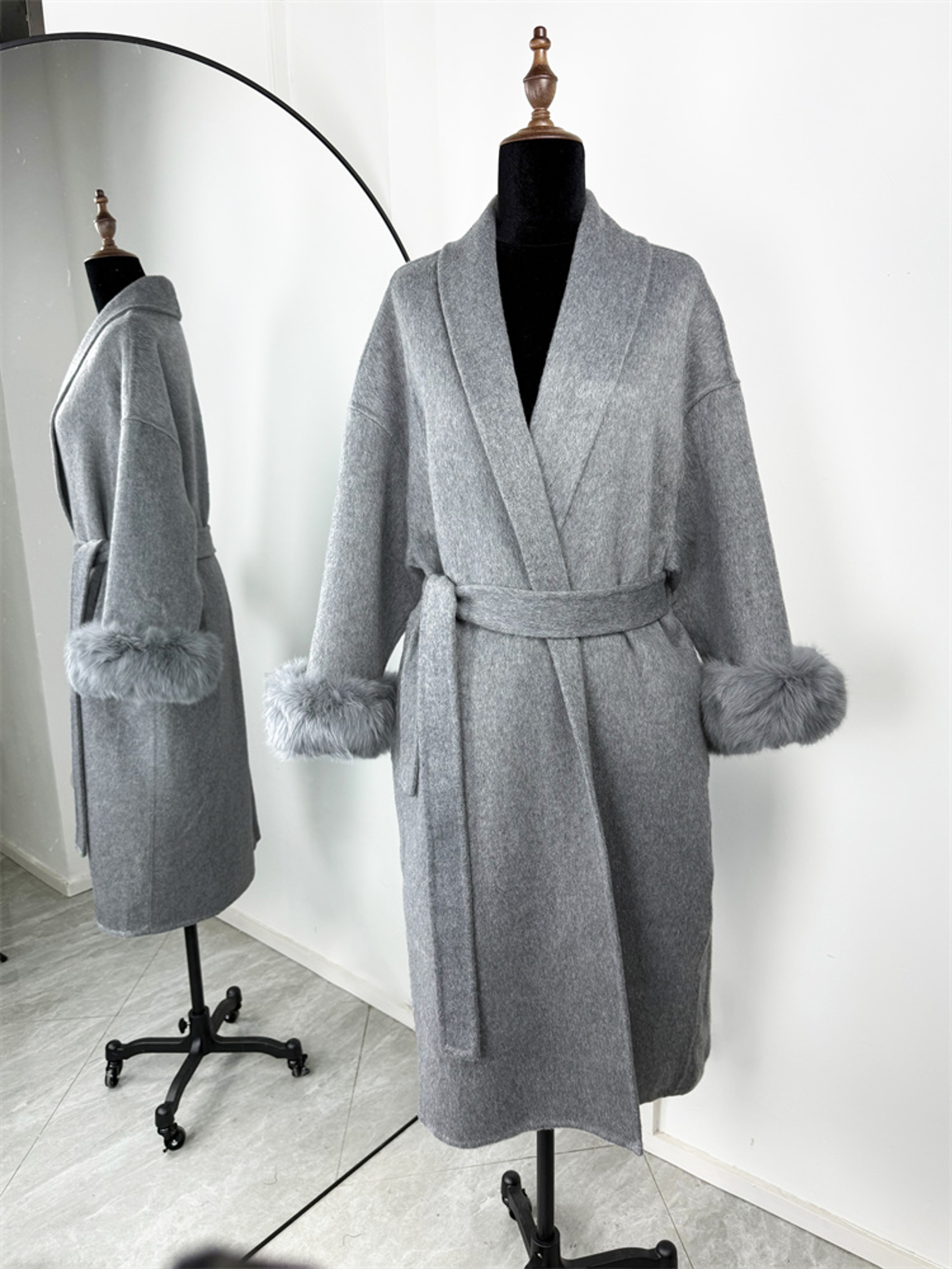 Womens Wool Blend Short Coat with Adjustable Waist and V-Neck – view 14