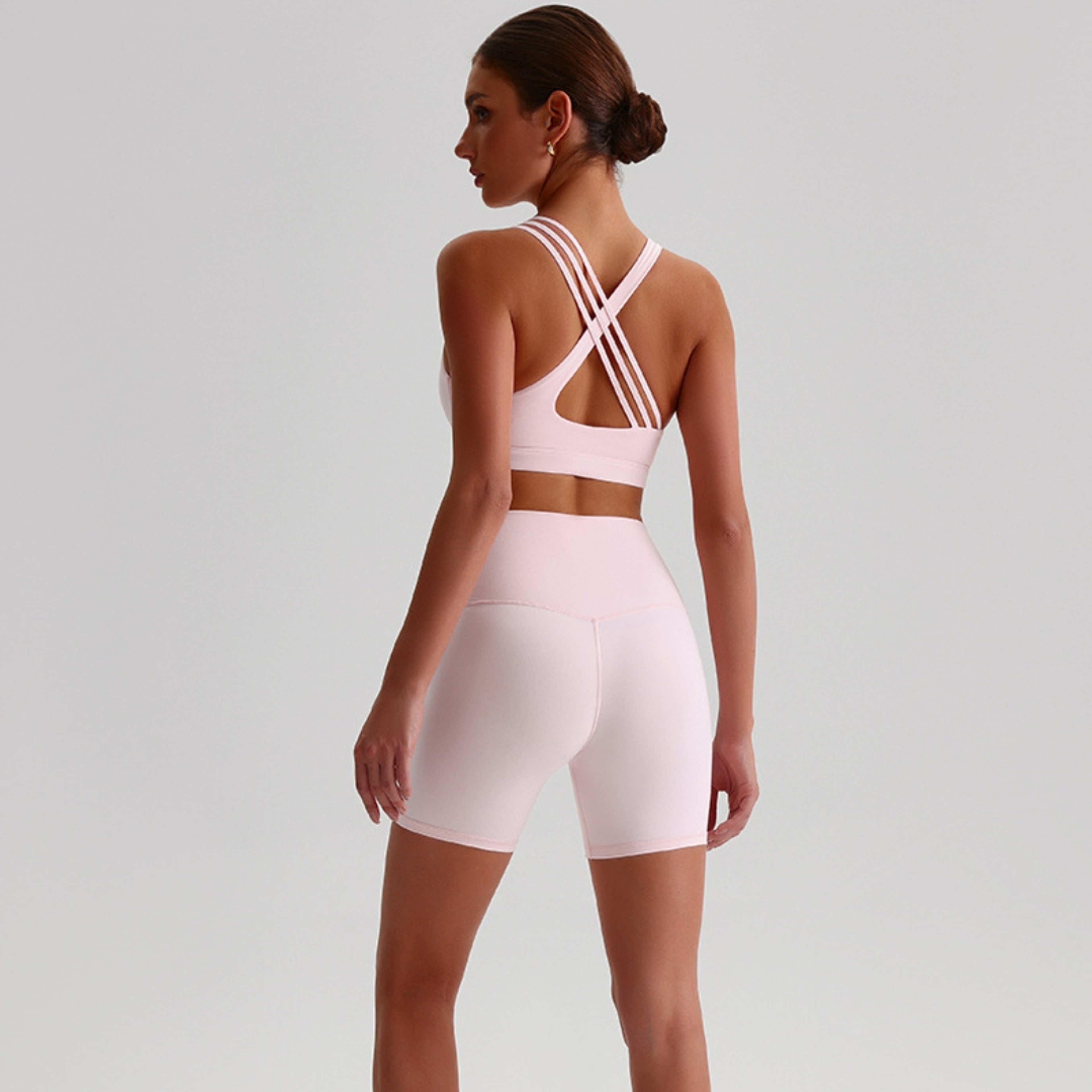 Cross Back Workout Set High Waist Yoga Shorts Set For Women With High Support Sports Bra 6