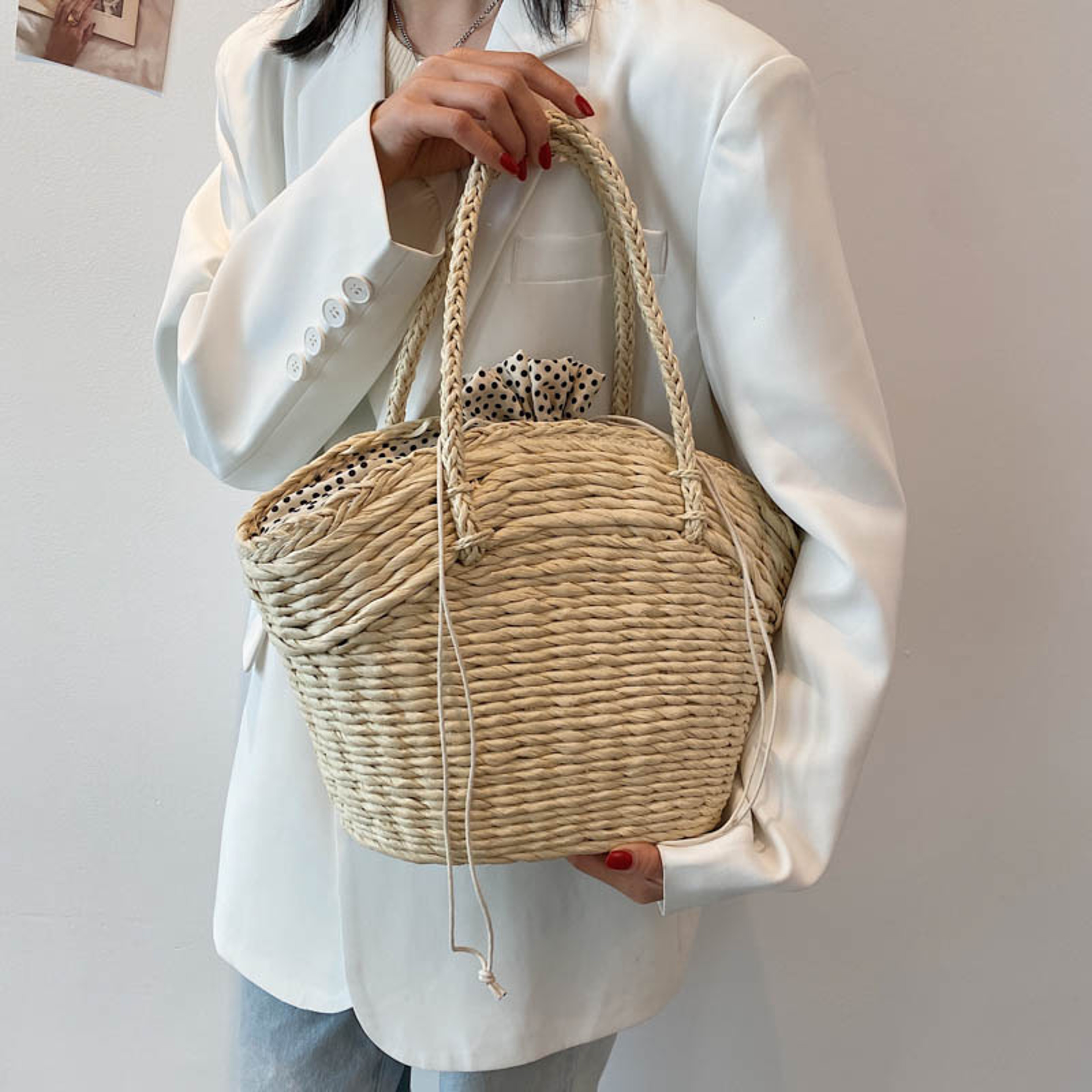 Handmade Straw Beach Bag Large Capacity Woven Tote Shoulder Bag For Summer Travel 3