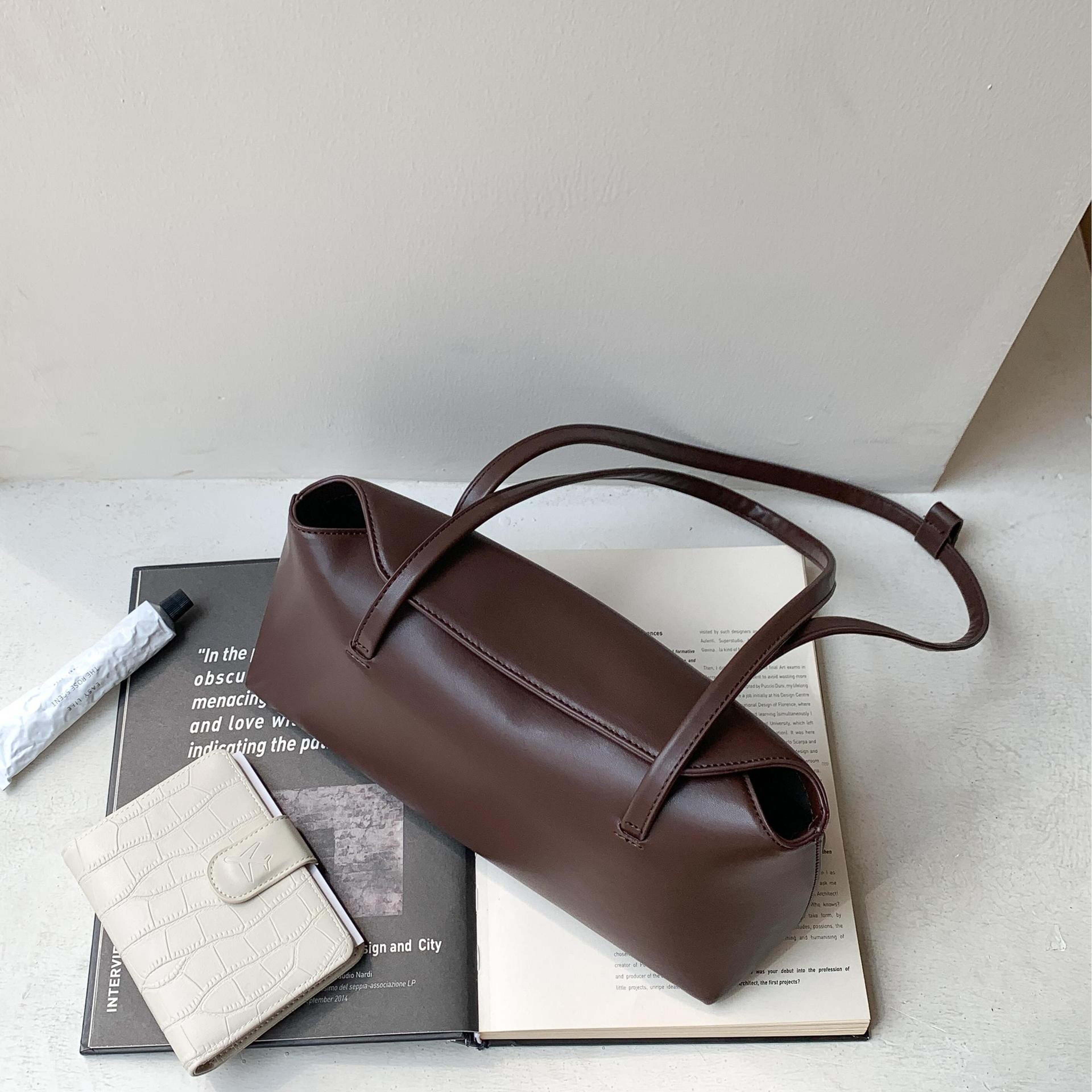 Elegant PU Leather Pillow Shoulder Bag For Women Designer Everyday Tote Purse 3