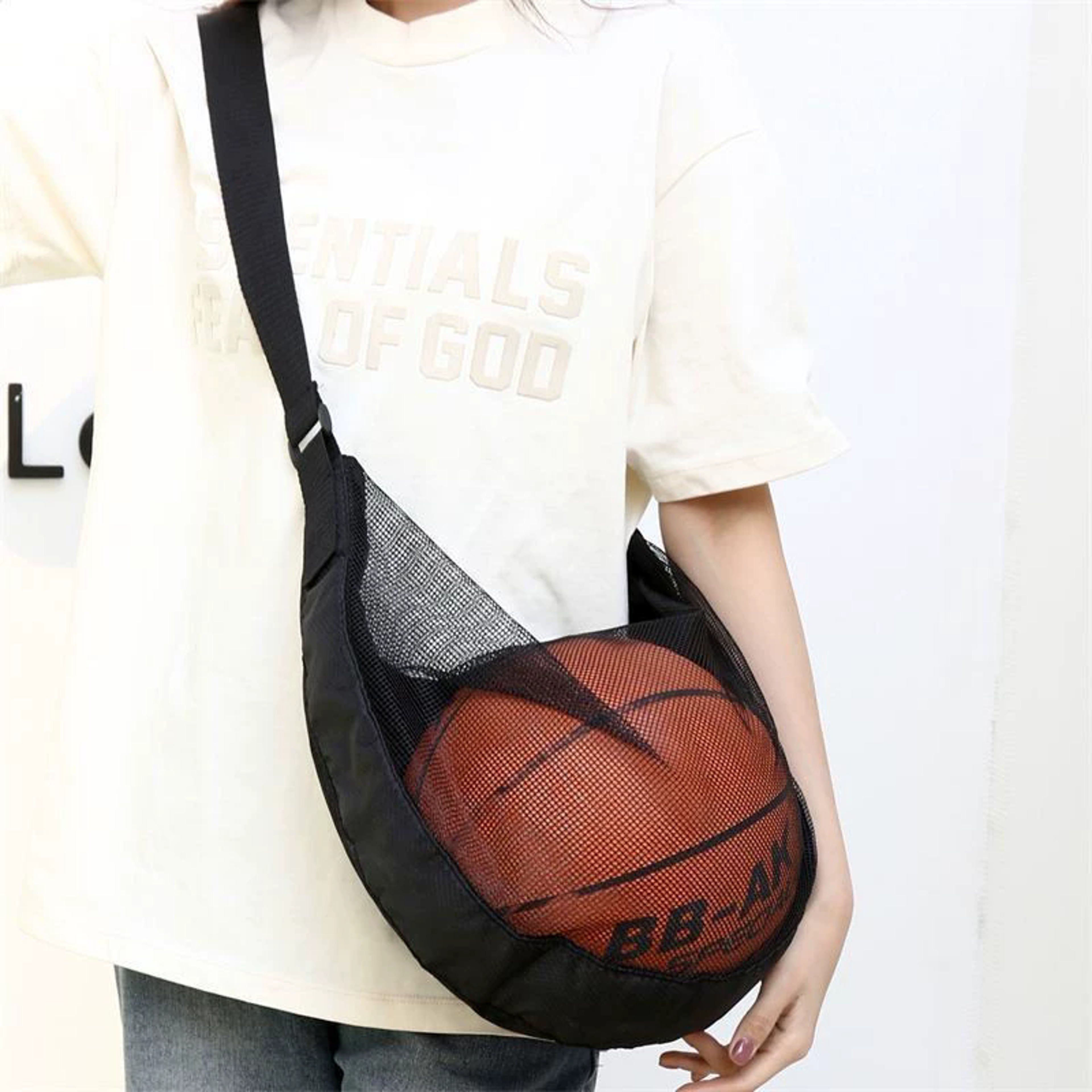 Large Capacity Sports Ball Storage Bag Mesh Shoulder Ball Carrier for Basketball, Soccer & Volleyball – view 1