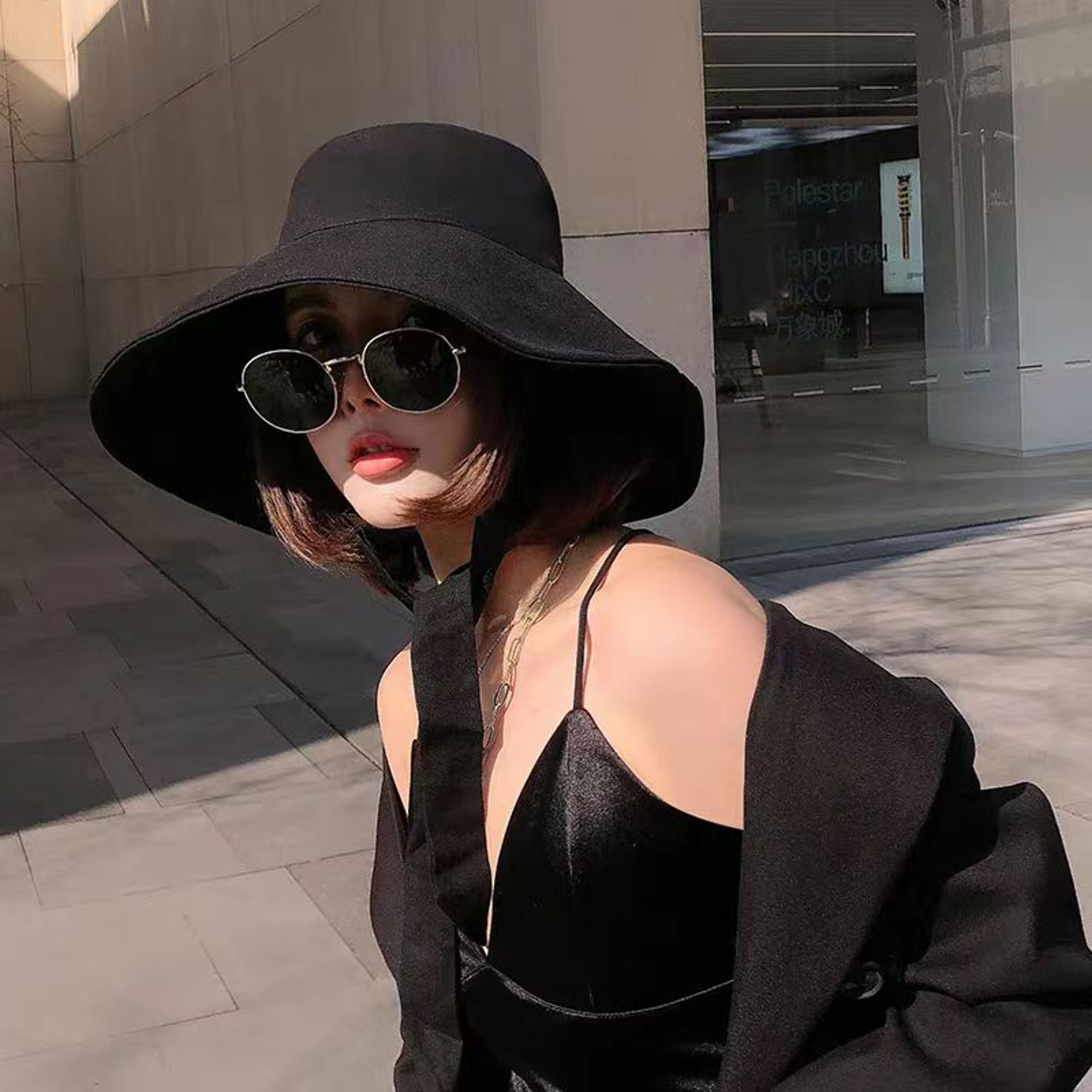 Womens UV Bucket Hat Wide Brim Sun Hat Foldable Cotton Linen Beach Cap With Adjustable Chin Strap 7