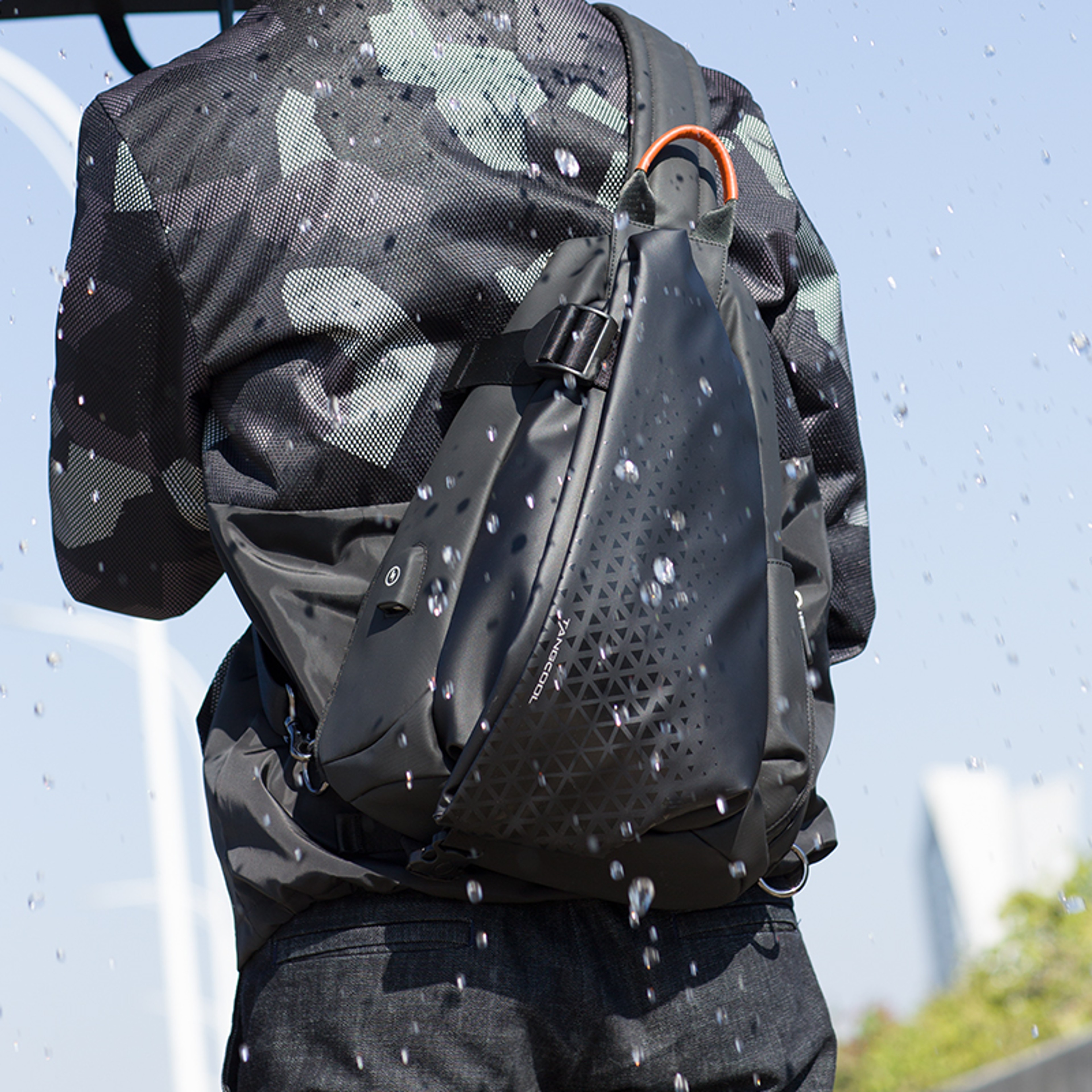 Waterproof Bike Chest Bag With USB Charging Back To School Backpack Crossbody Sling Travel Messenge 2