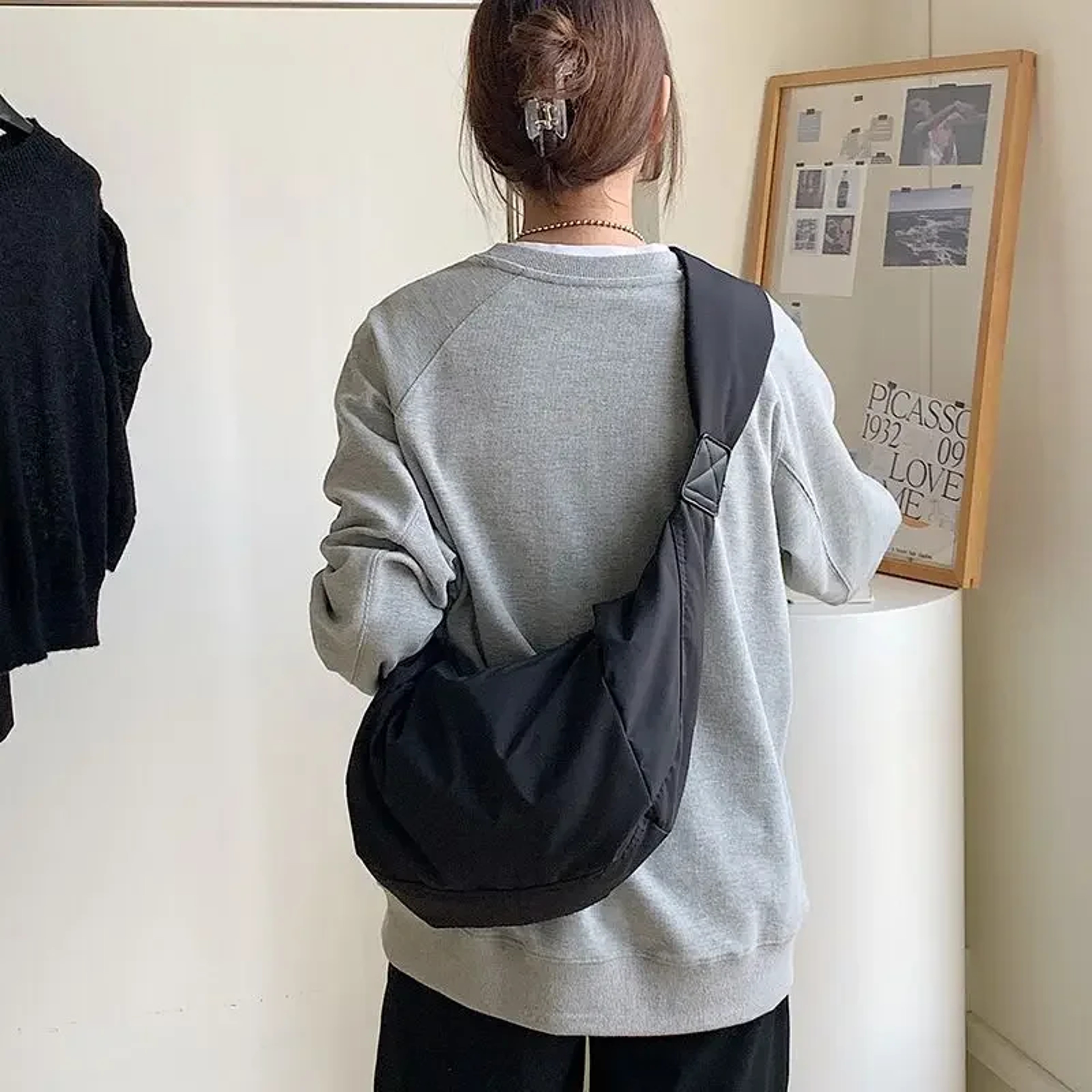 Large Capacity Nylon Shoulder Bag Women Korean Style Casual Hobo Crossbody Bag 0