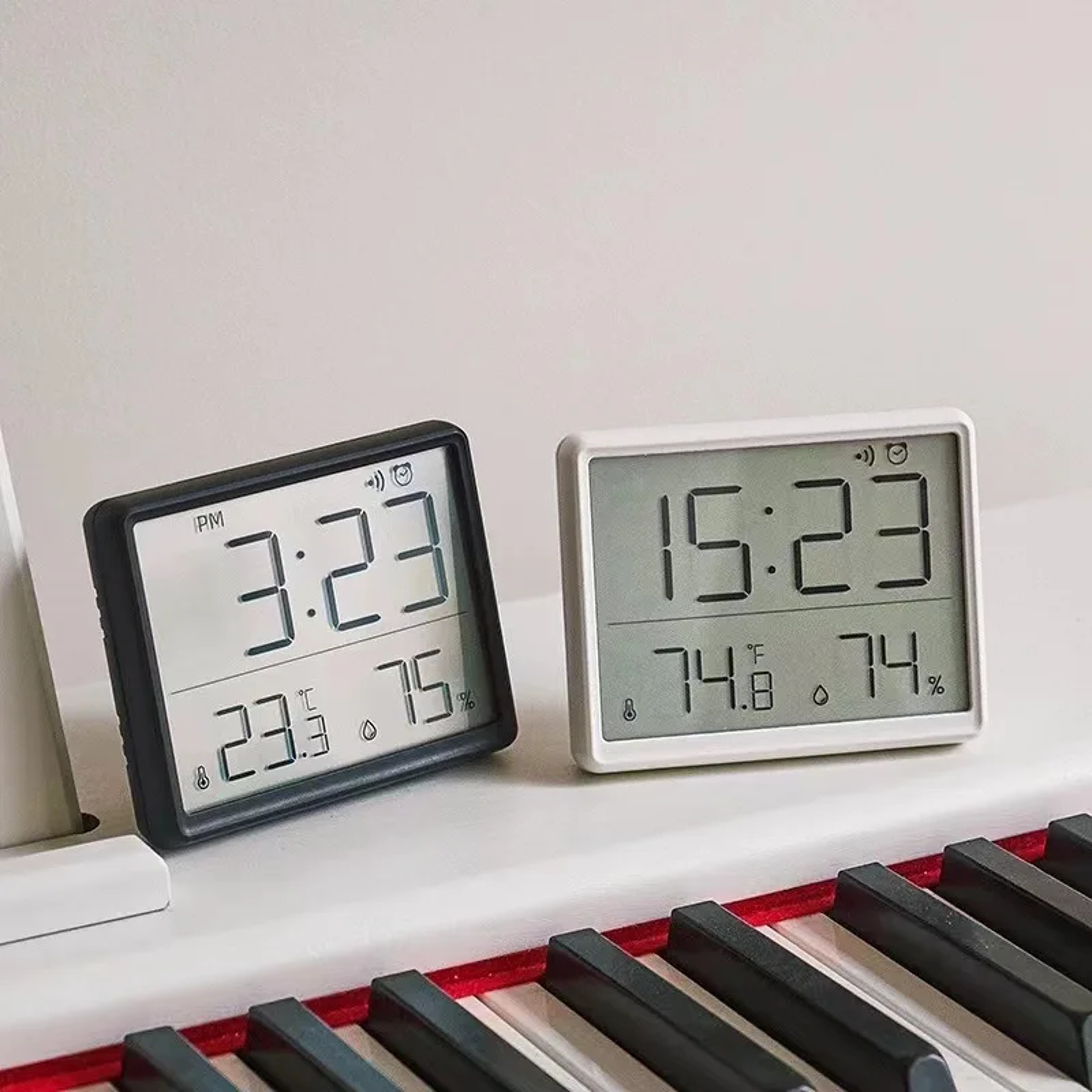 Smart Digital Alarm Clock With Temperature Humidity Display Ultra Thin Wall Or Desk Clock 2
