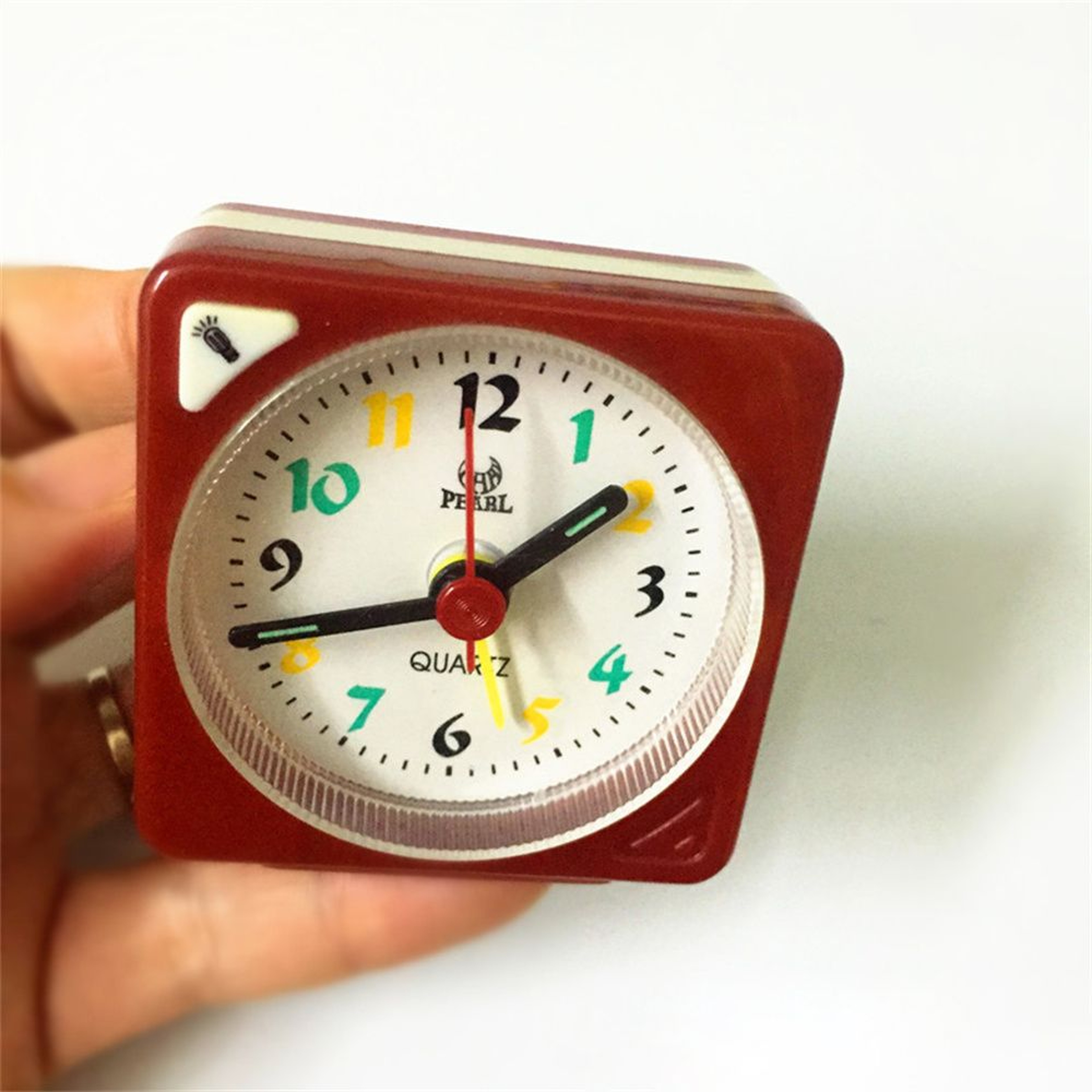 Silent No Tick Battery Operated Alarm Clock Bedside Number Clock Home Decor 0