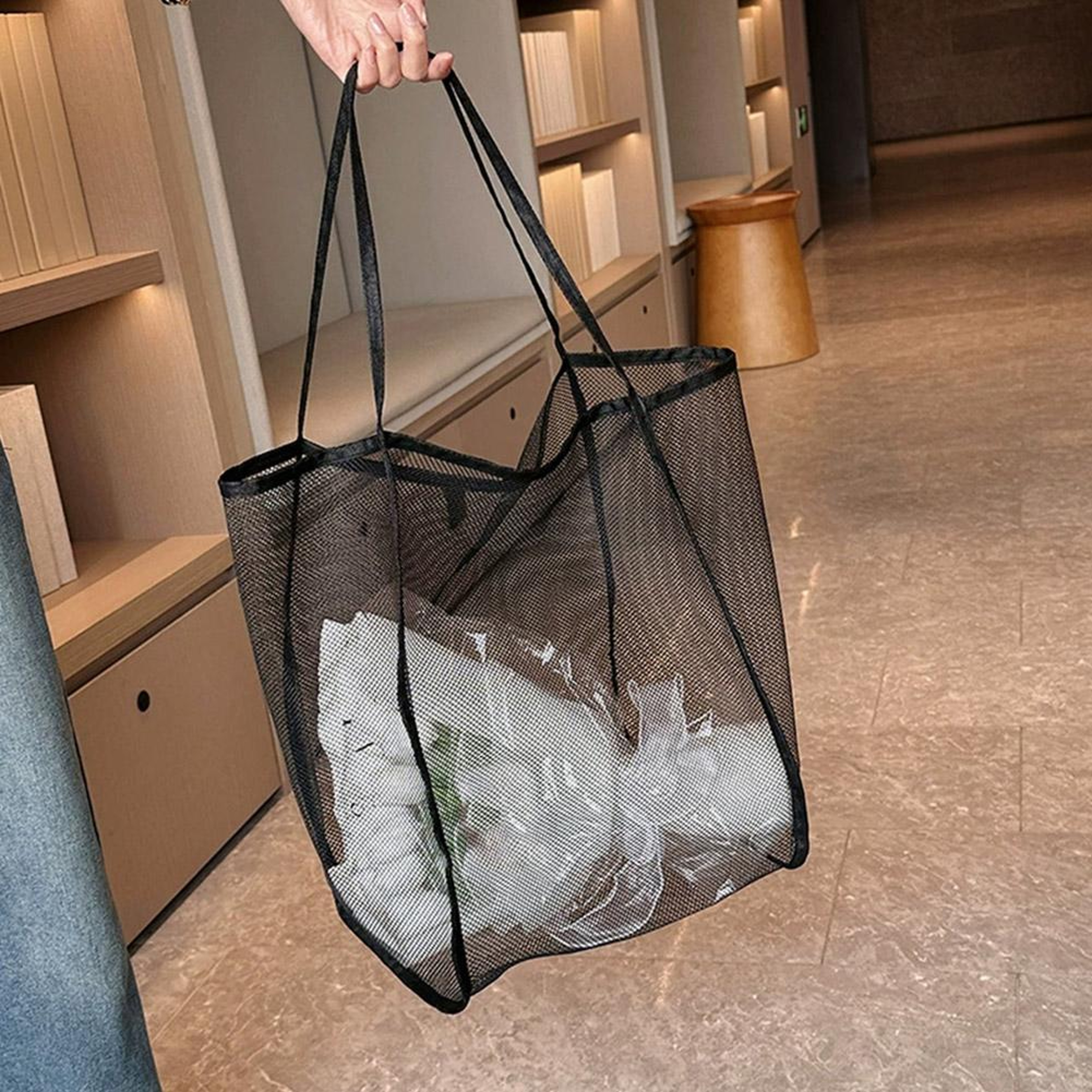 Lightweight Mesh Beach Tote Bag Large Capacity Foldable Beach Bag For Travel 5