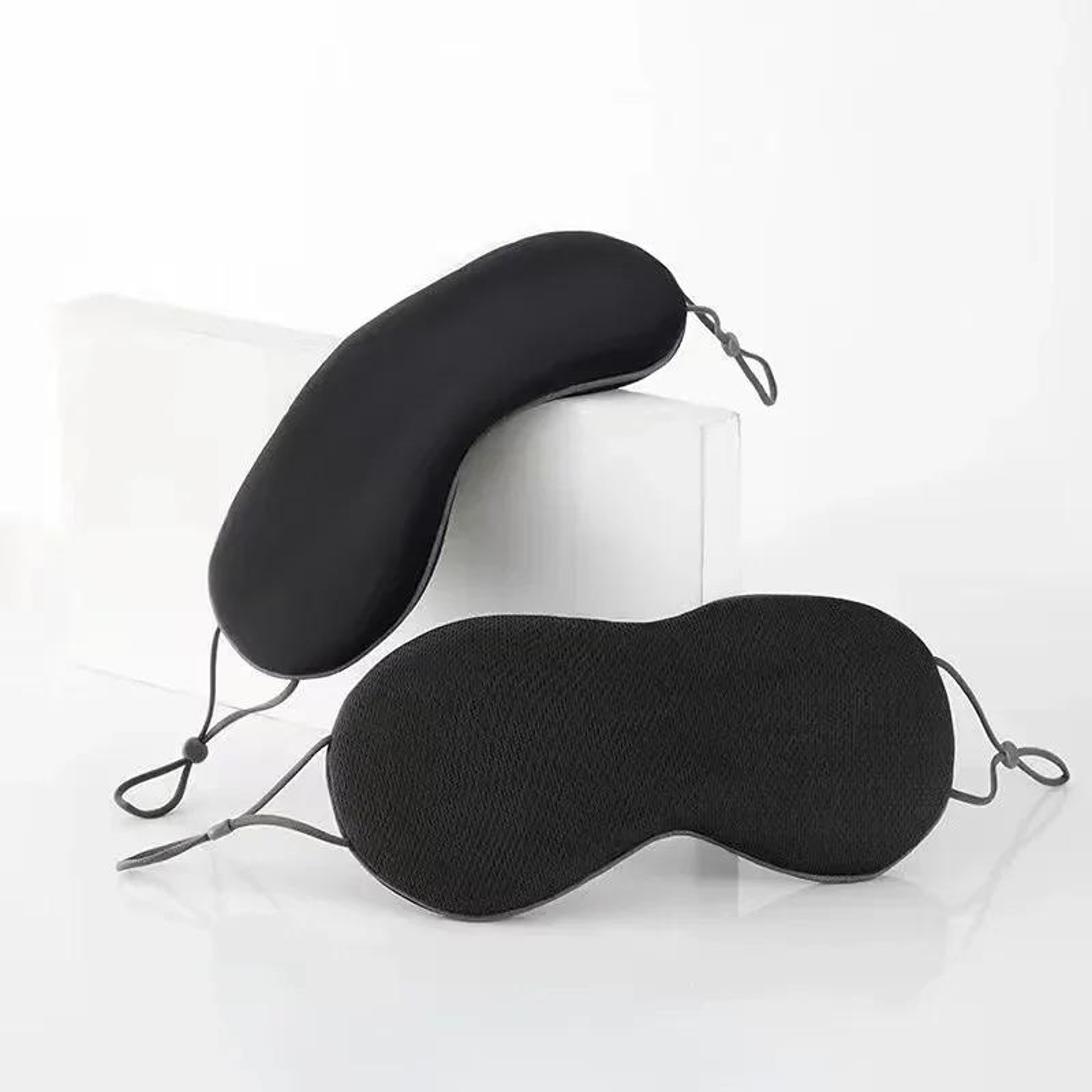 Ice Silk Sleep Mask Adjustable Warm Cool Light Blocking Eye Mask For Travel 0