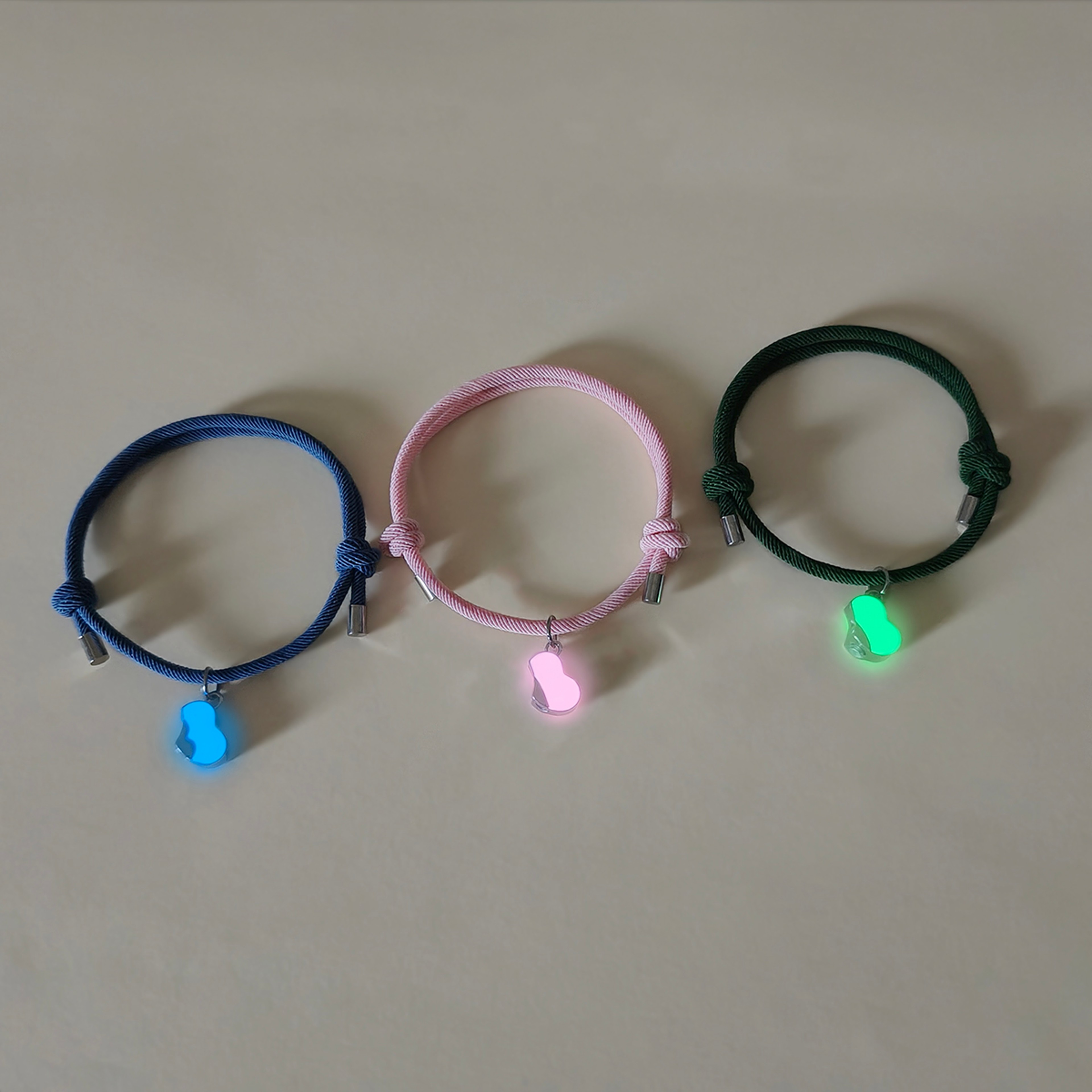 Luminous Four Leaf Clover Friendship Bracelets Set Glow in The Dark Matching Gift Jewelry – view 2