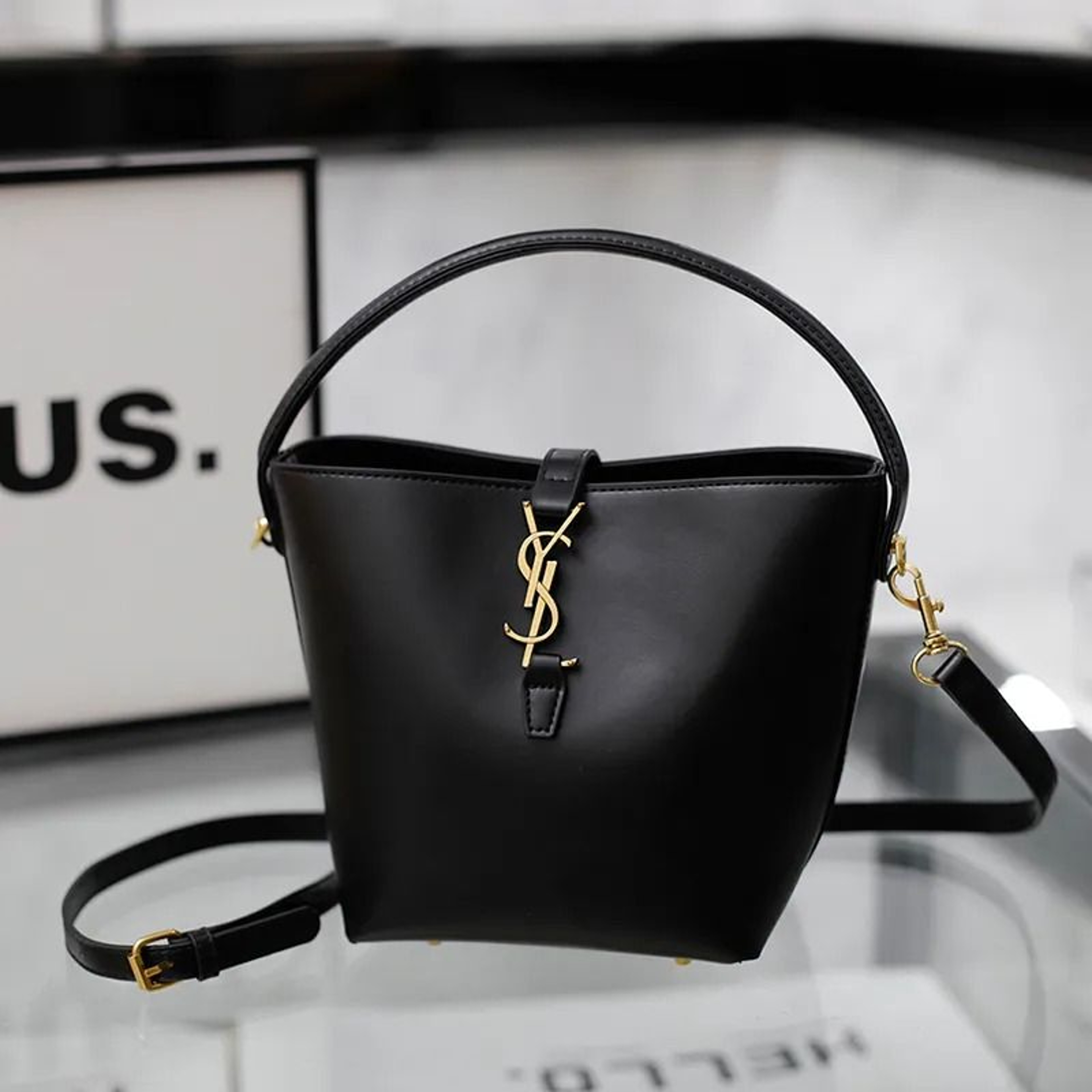 Soft Leather Bucket Bag Wide Strap Shoulder Bag For Women 0
