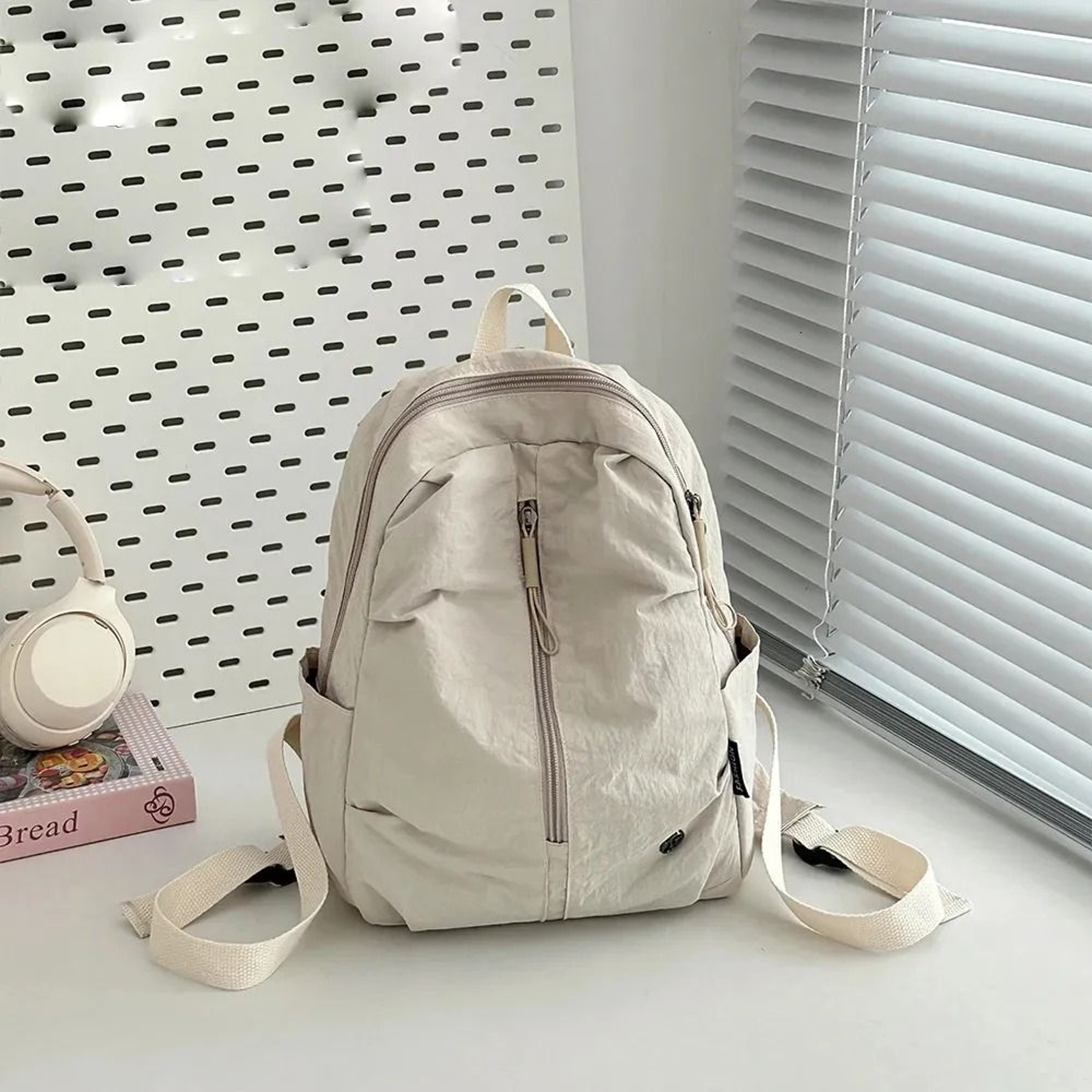 Minimalist Travel Backpack Lightweight Hiking Daypack 4