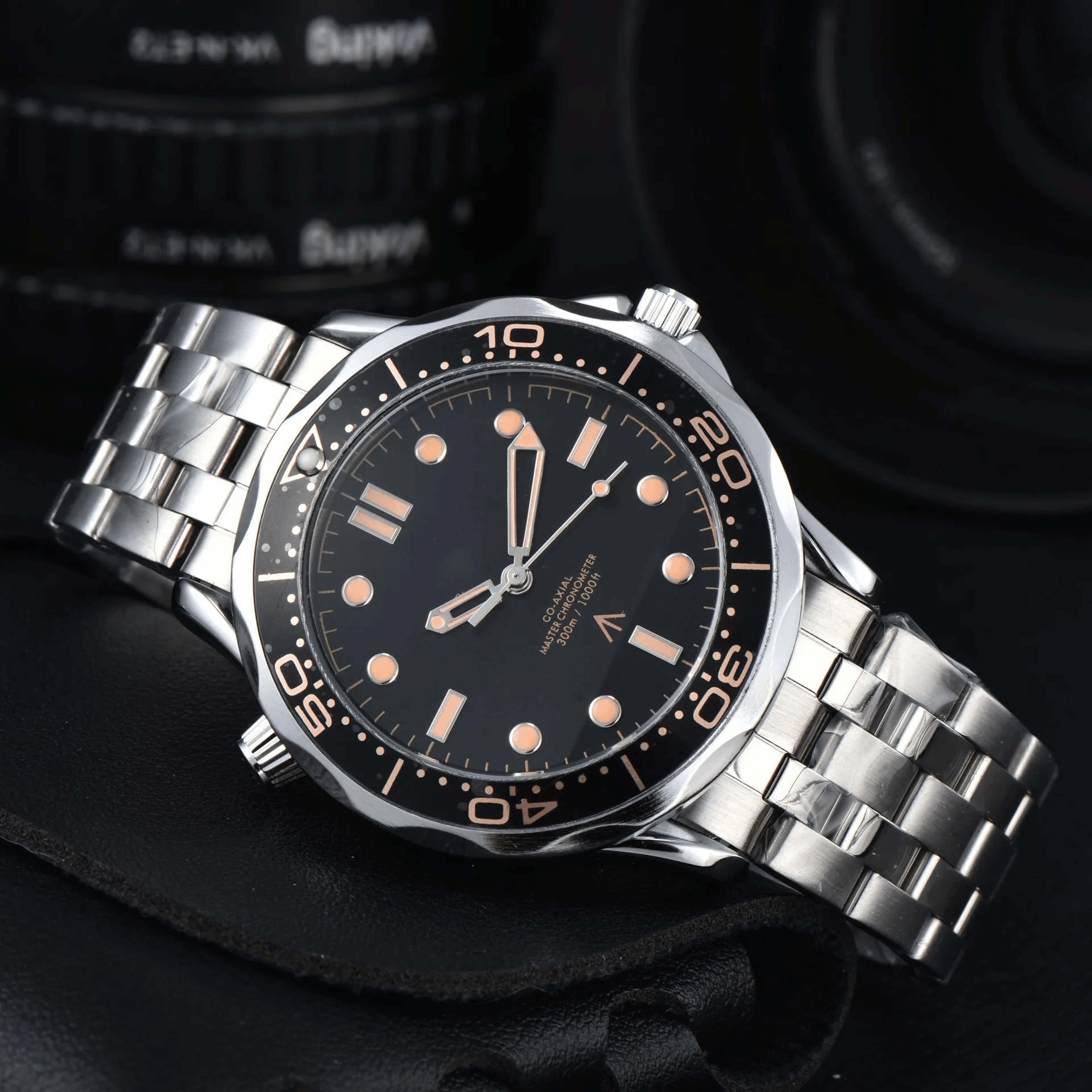 Men Rubber Strap Chronograph Date Watch 3