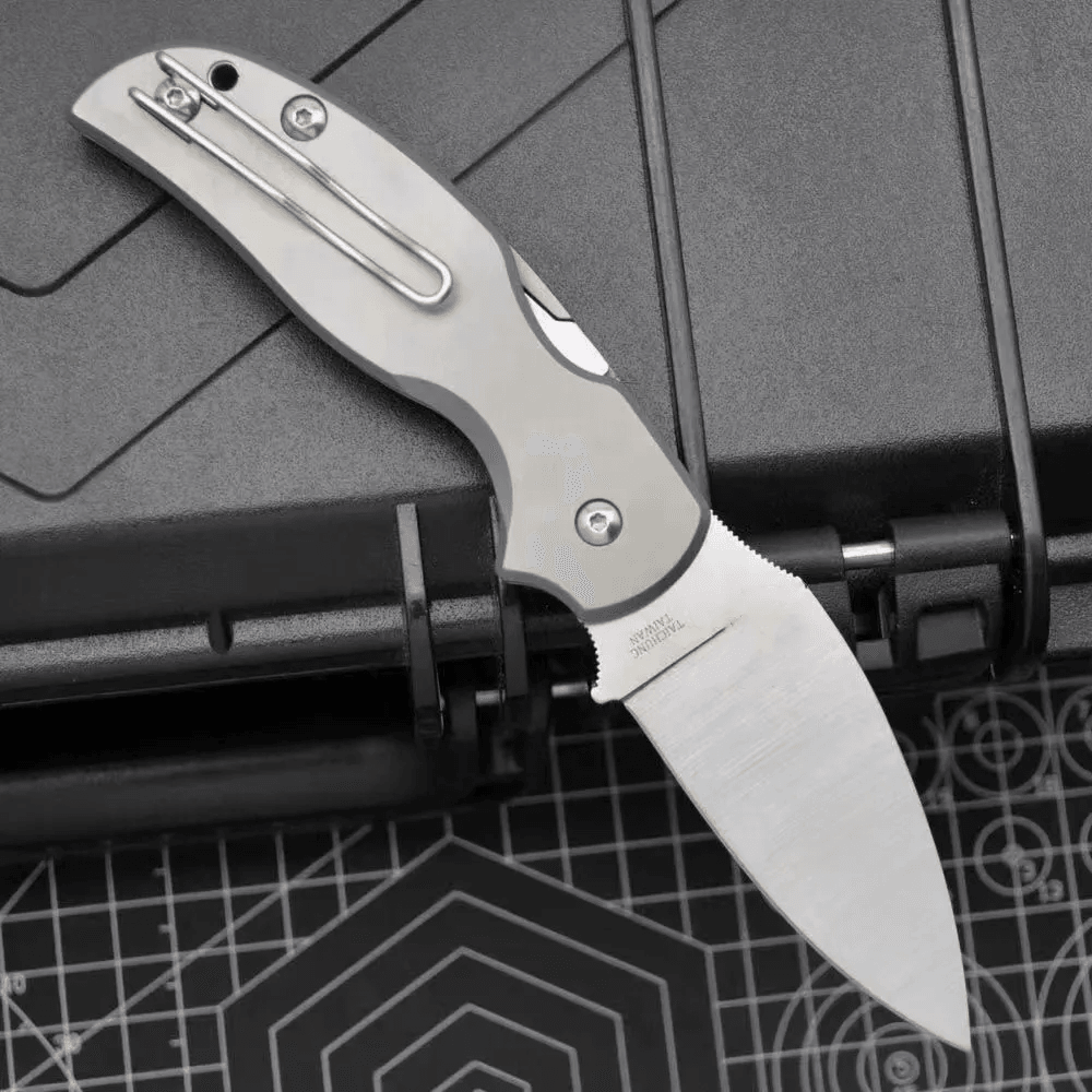 Titanium Folding Knife Satin Blade EDC Pocket Knife For Camping And Hiking 4