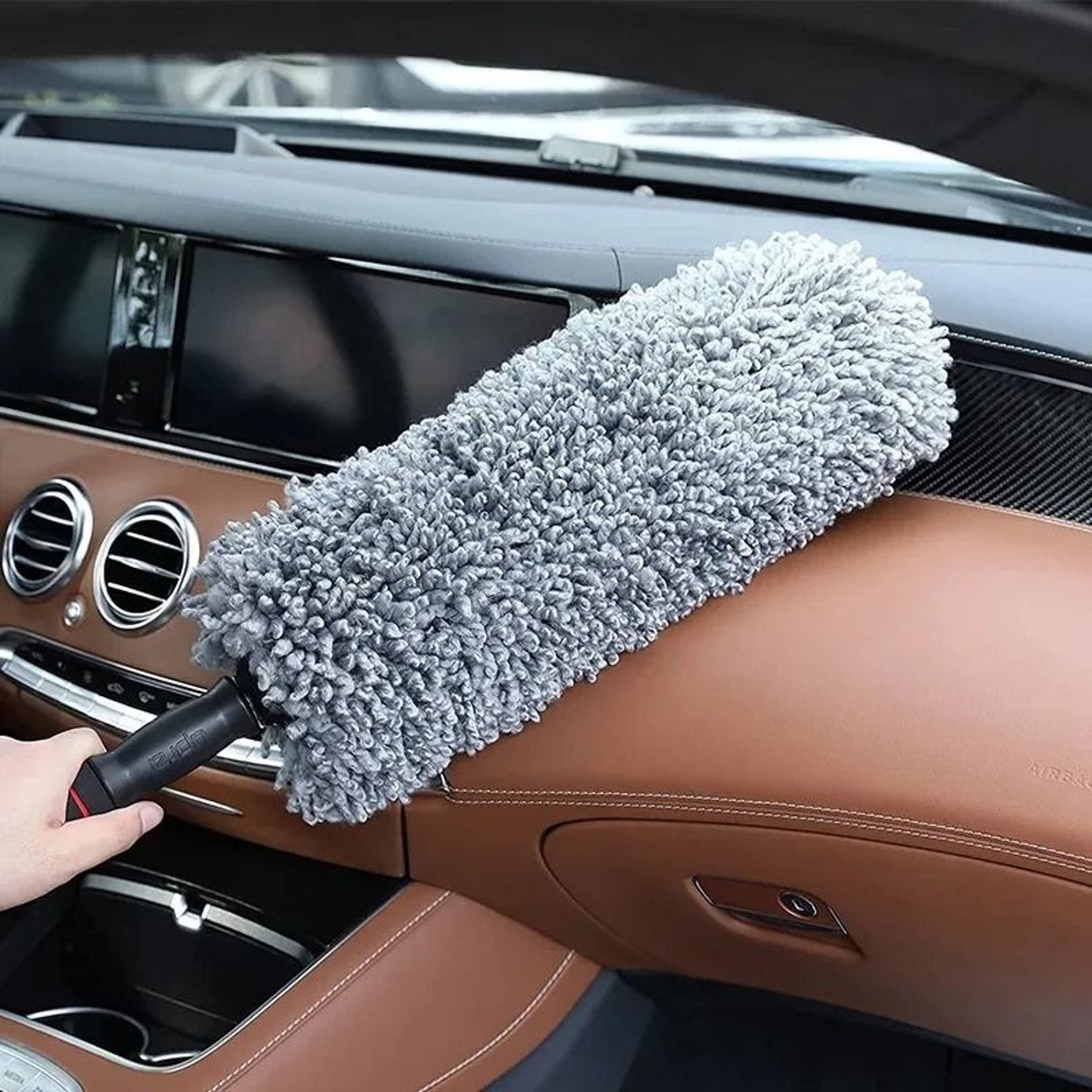 Microfiber Car Cleaning Brush With Long Handle For Wax Application And Detailing 1