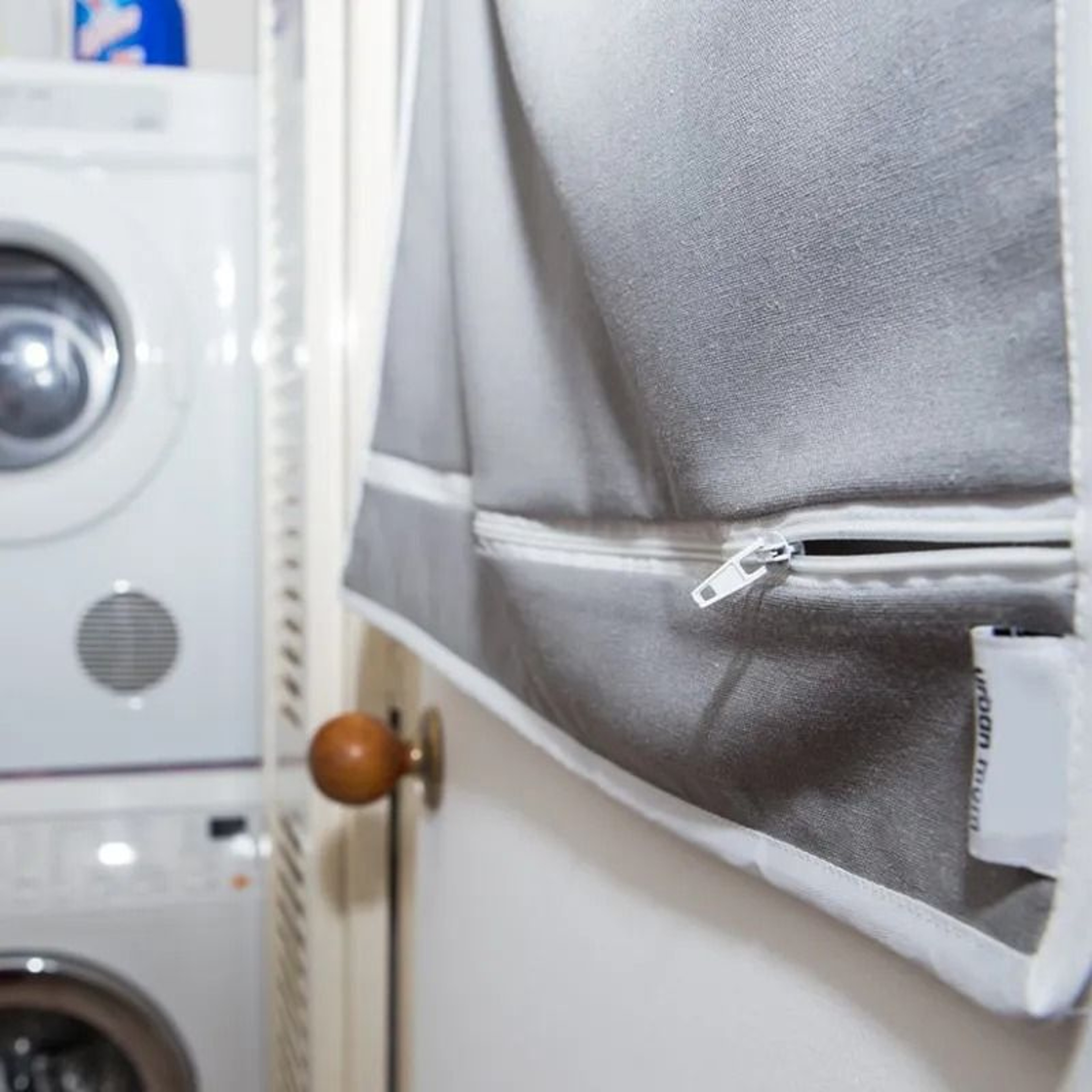 Extra Large Foldable Hanging Laundry Hamper With Stainless Steel Hooks And Suction Cups 7