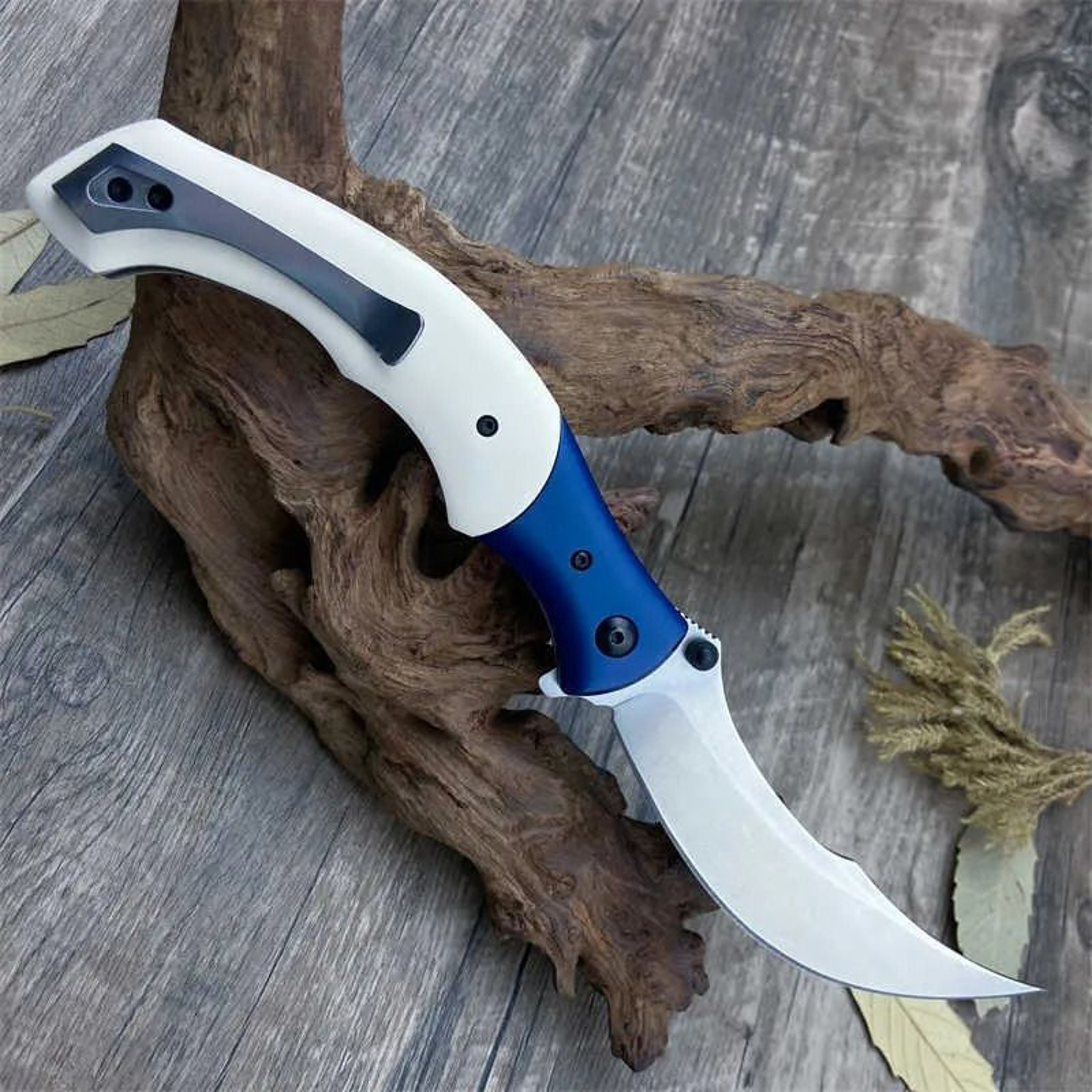 Tactical Folding Knife With Stainless Steel Blade And Ebony Or Resin Handle 0