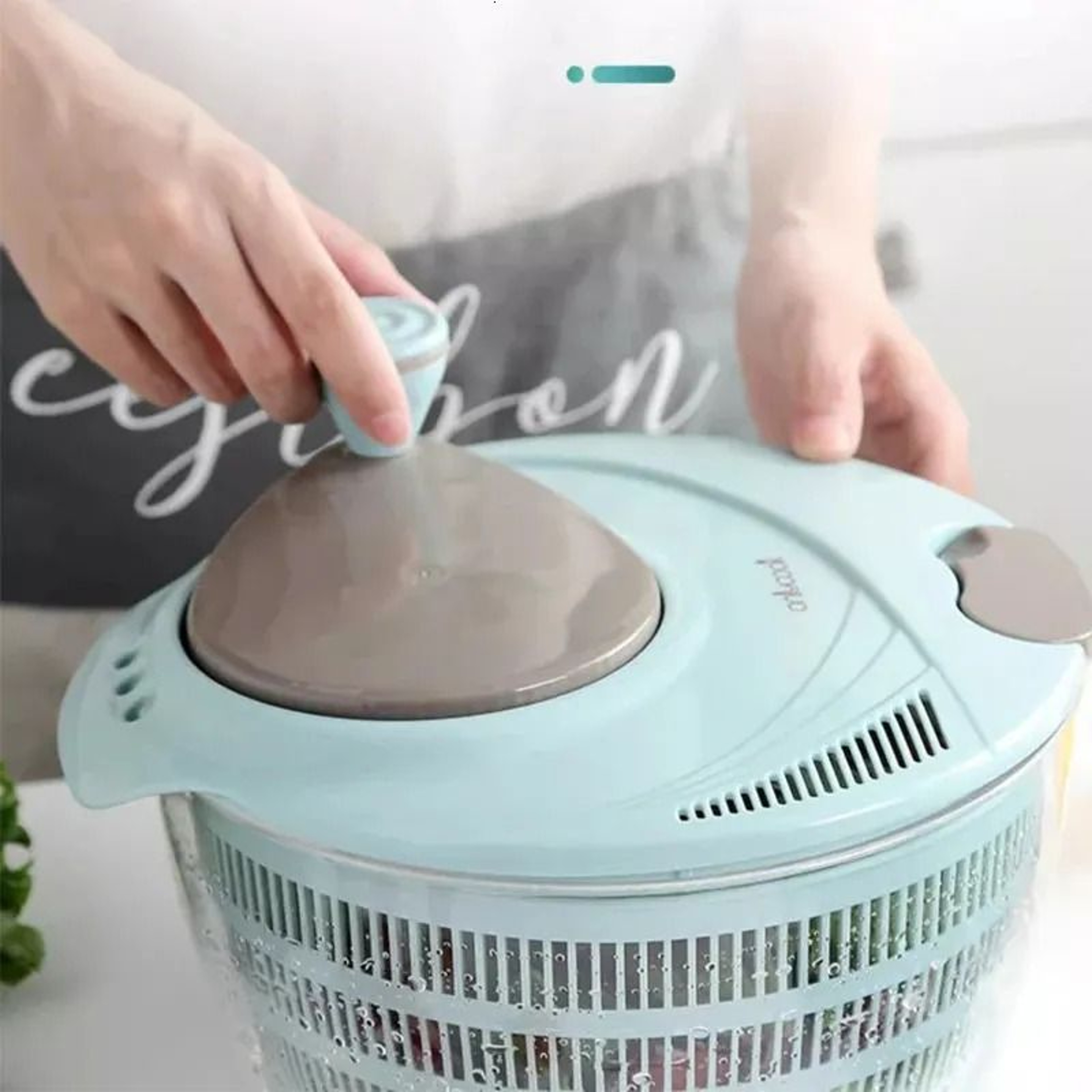 Manual Salad Spinner with Quart Capacity and Non-Slip Base – view 2
