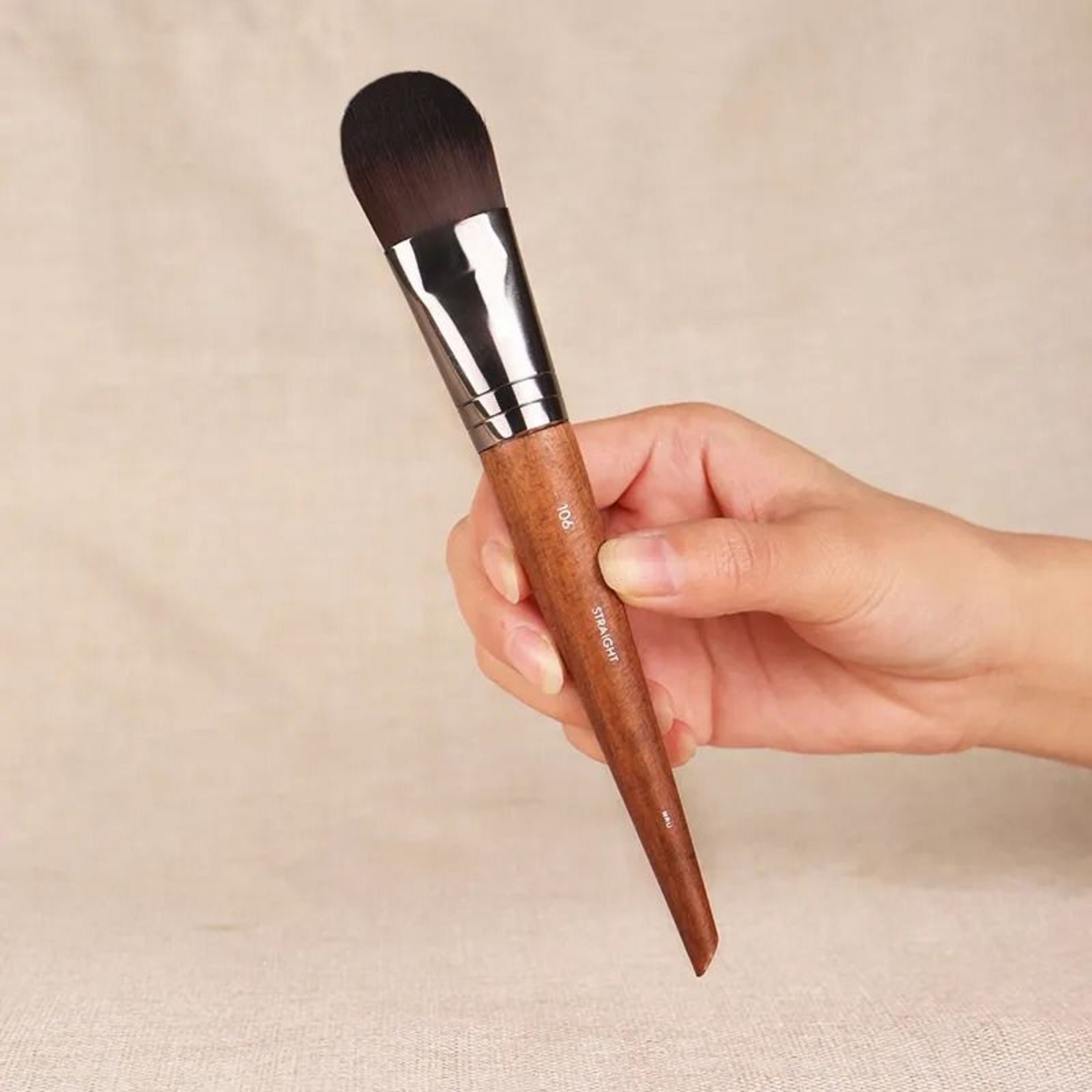Flat Foundation Brush For Cream And Liquid Makeup 0