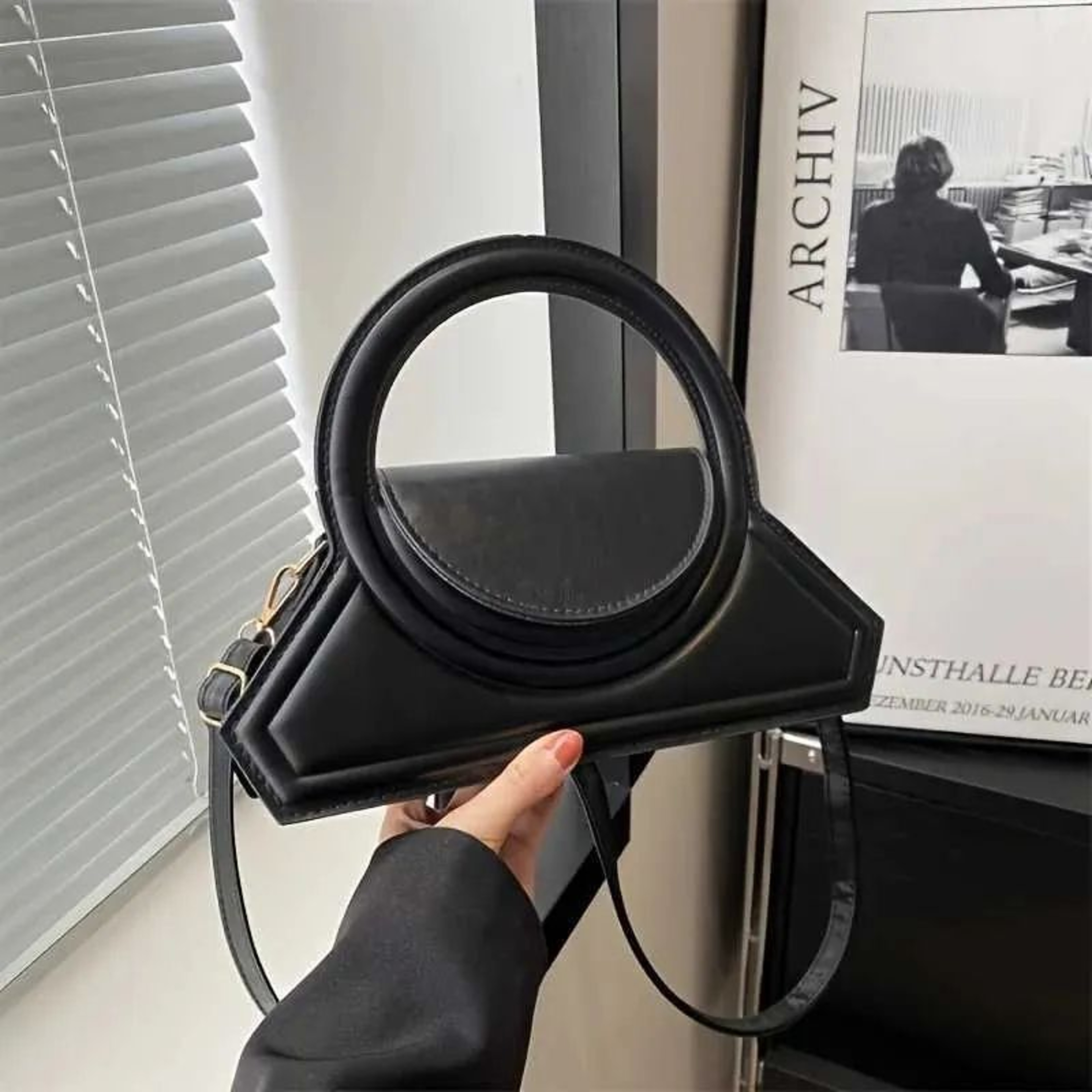Square PU Leather Tote Bag Vintage Shoulder And Crossbody Handbag 0