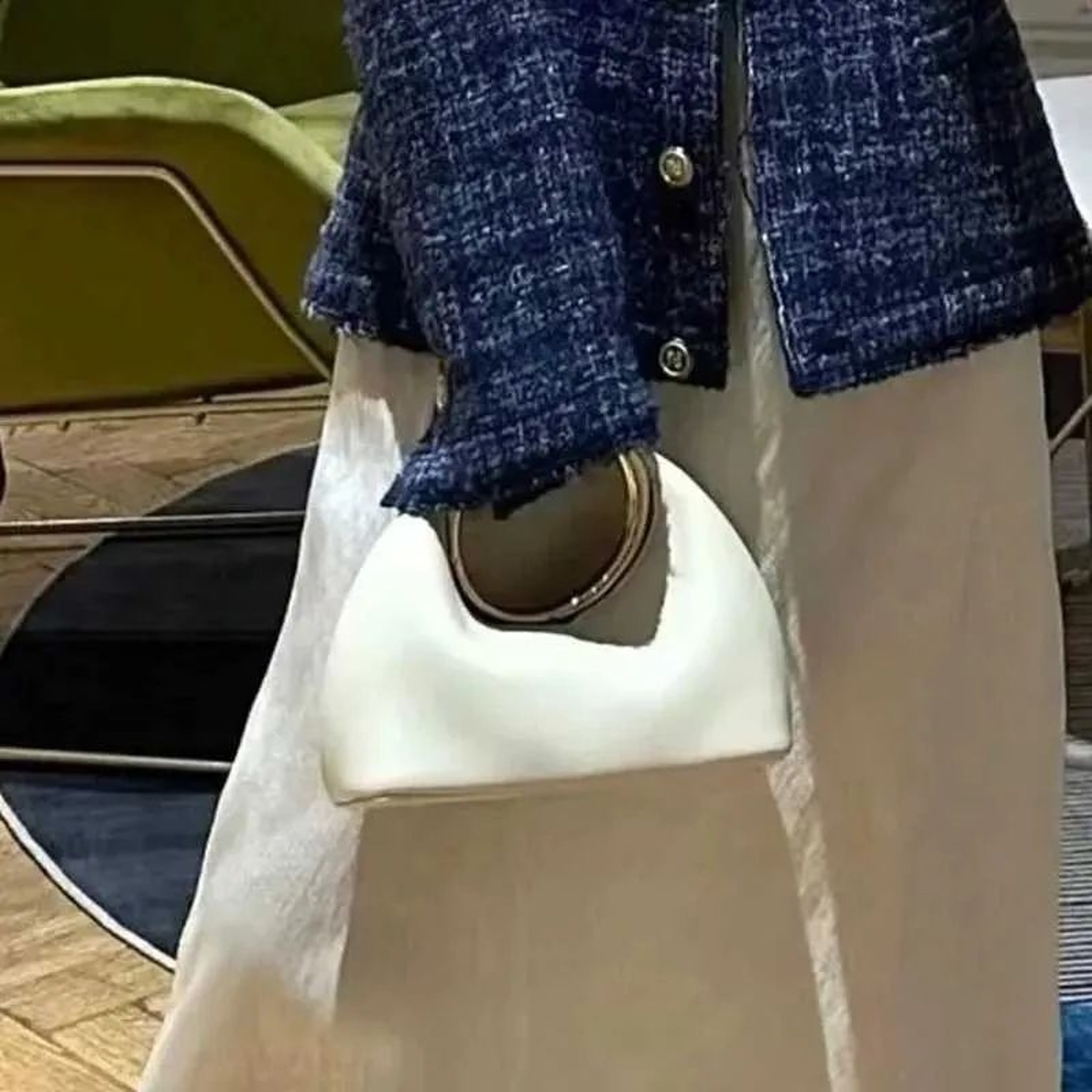 Vintage PU Leather Tote Bag With Round Ring Handle And Shoulder Carry 0