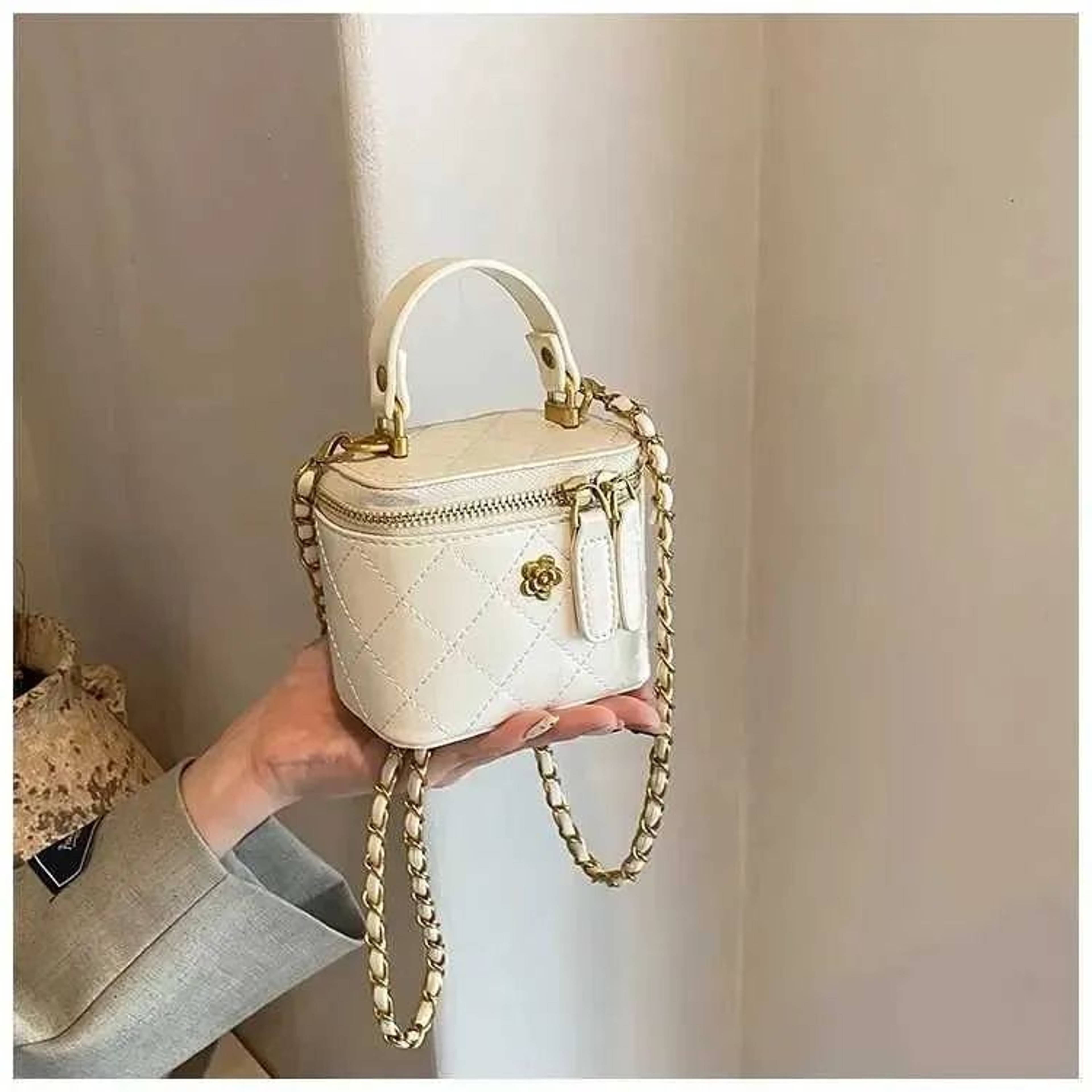 Mini Square Chain Crossbody Handbag With Short Top Handle 3