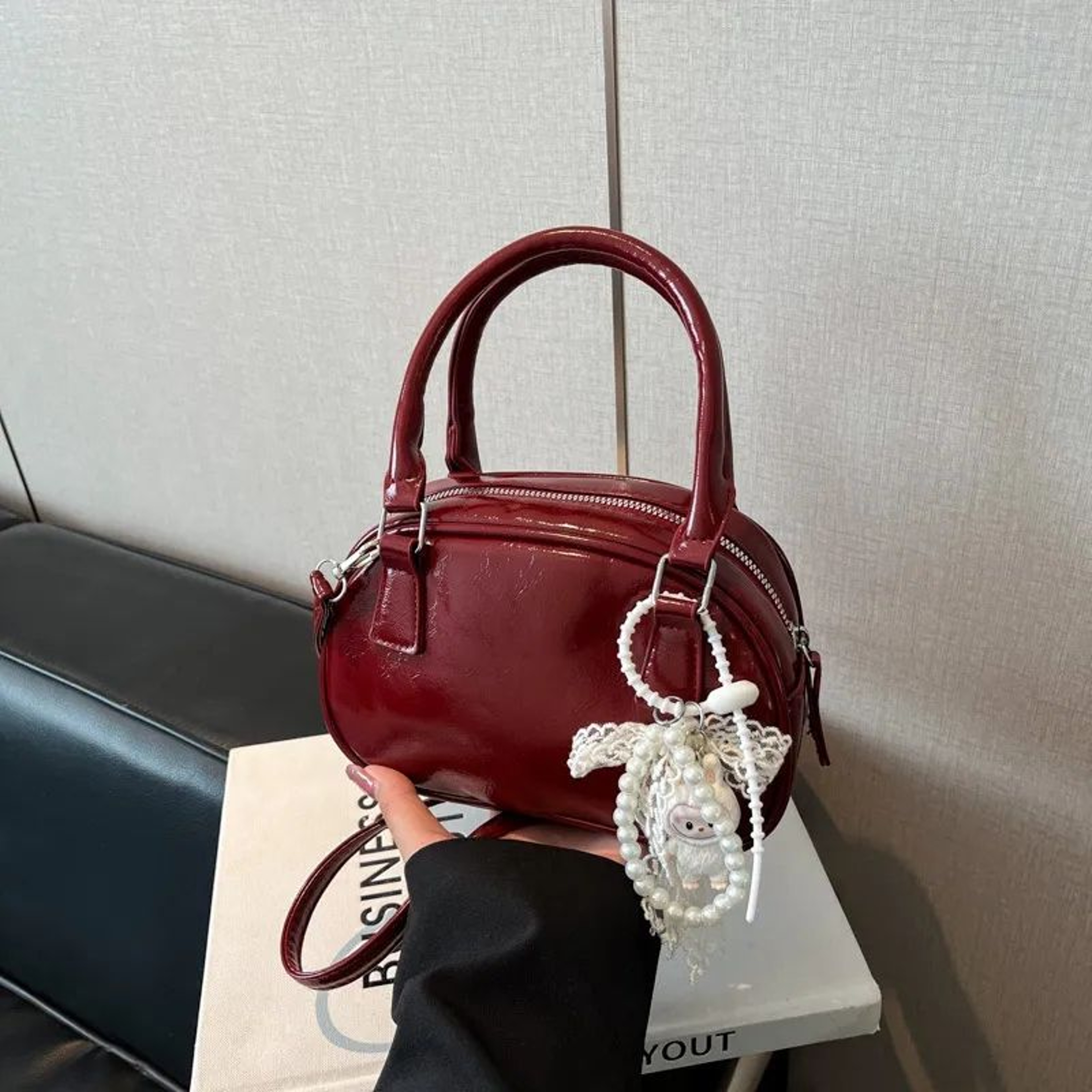 Crossbody Shoulder Bag Lightweight Synthetic Leather Everyday Handbag 0