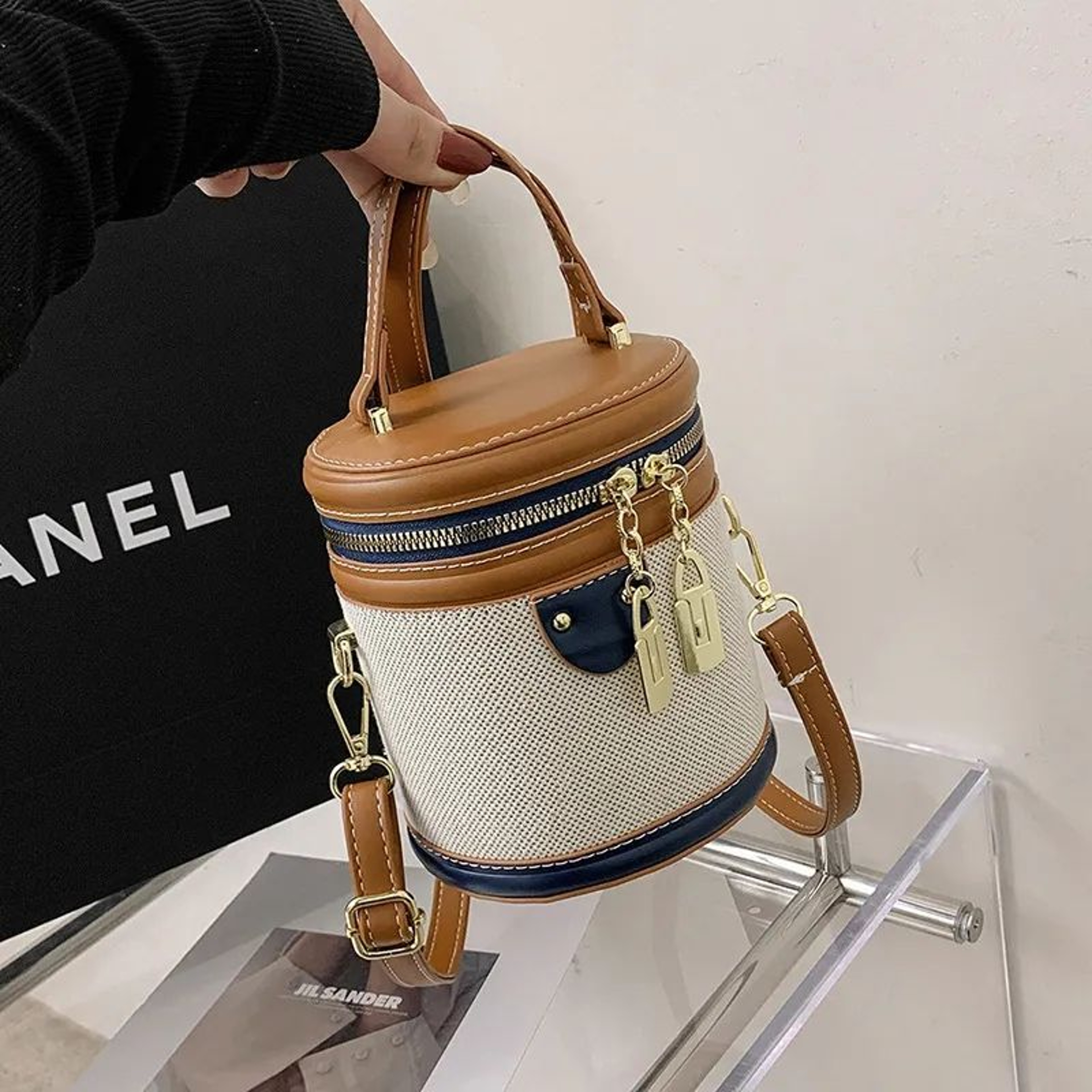 Women Cylinder Bucket Bag With Adjustable Crossbody Shoulder Strap 5