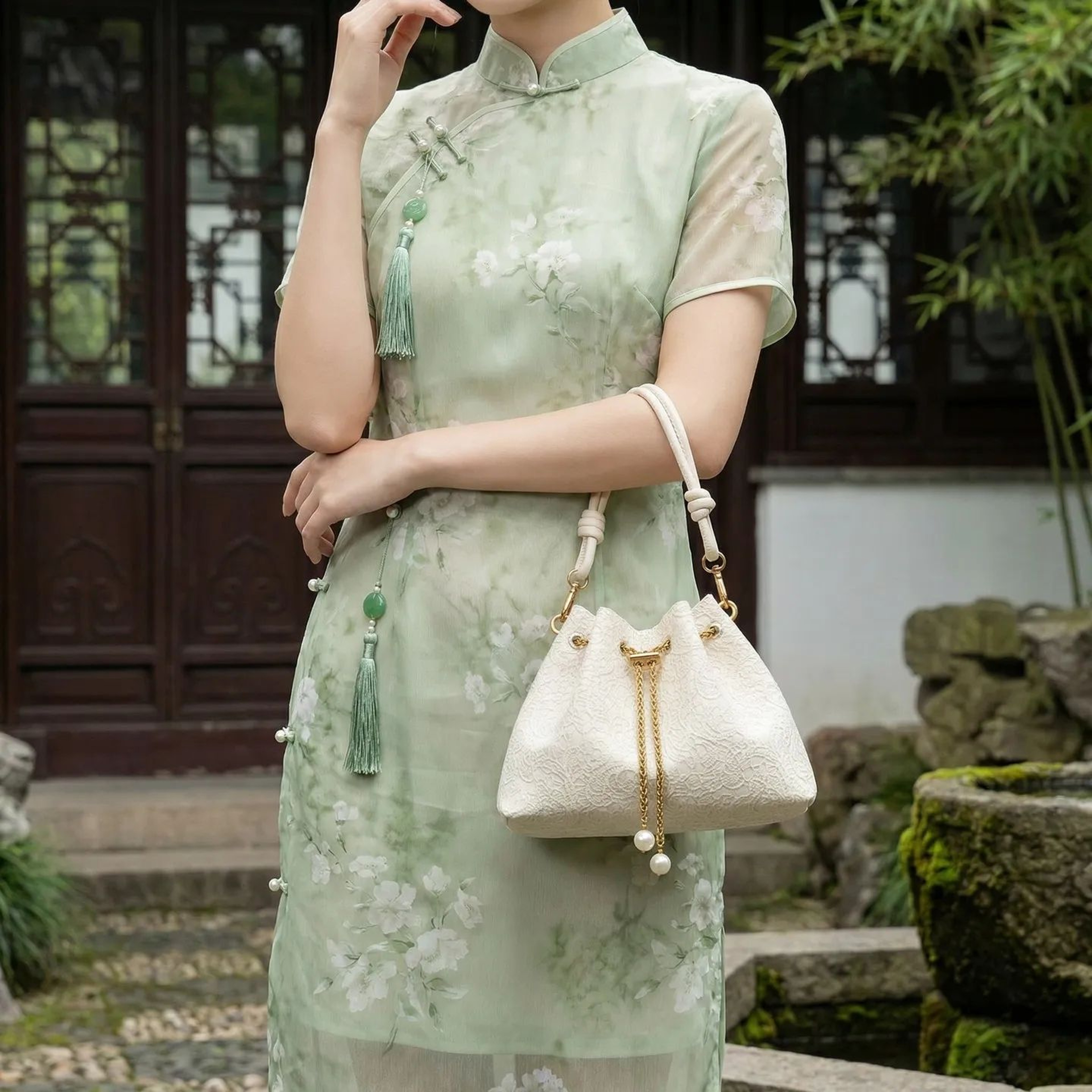 Fashion Chain Bucket Shoulder Bag With Drawstring Closure And Crossbody Style 7