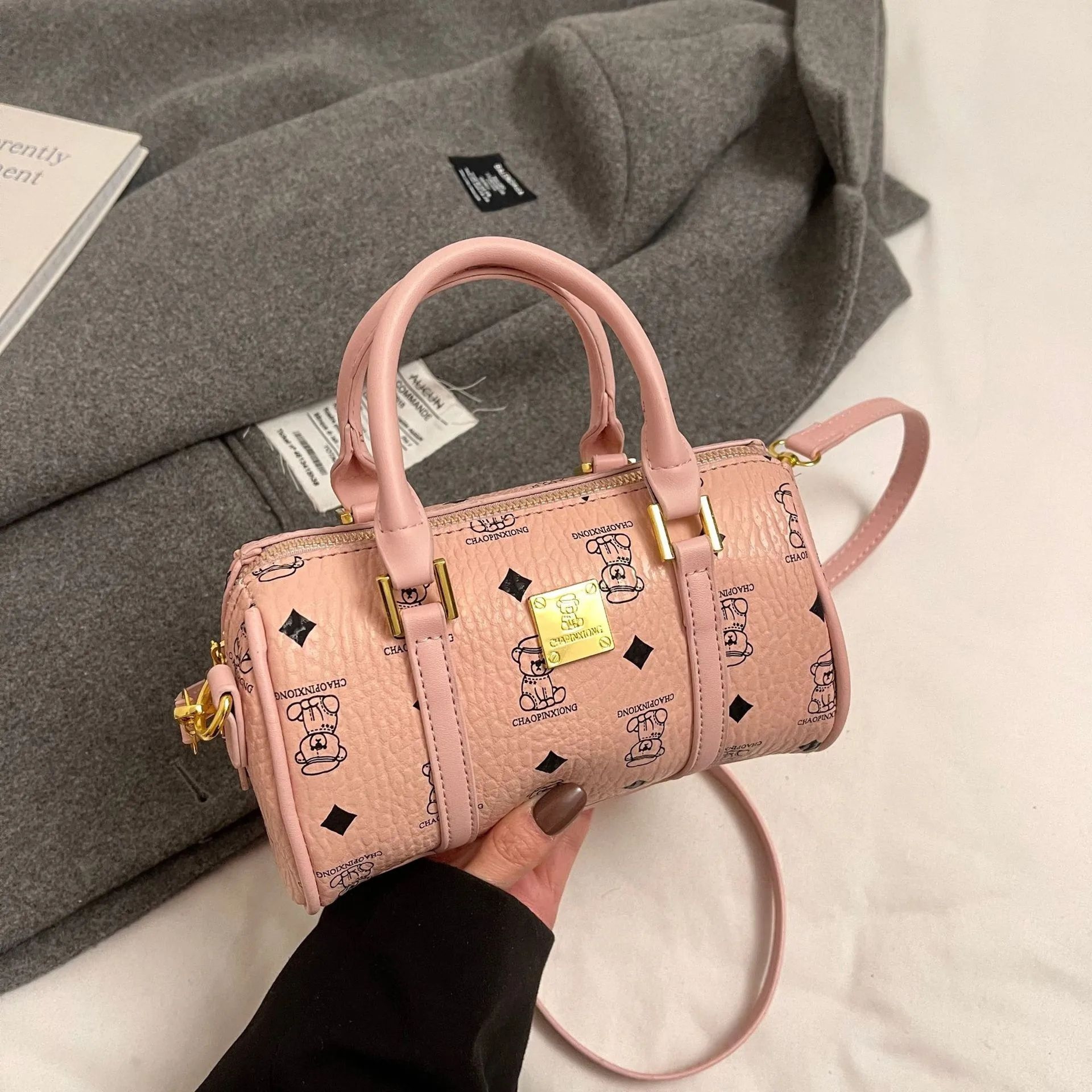Women Retro WovenStyle PU Shoulder Bag With Soft Pillow Design 3