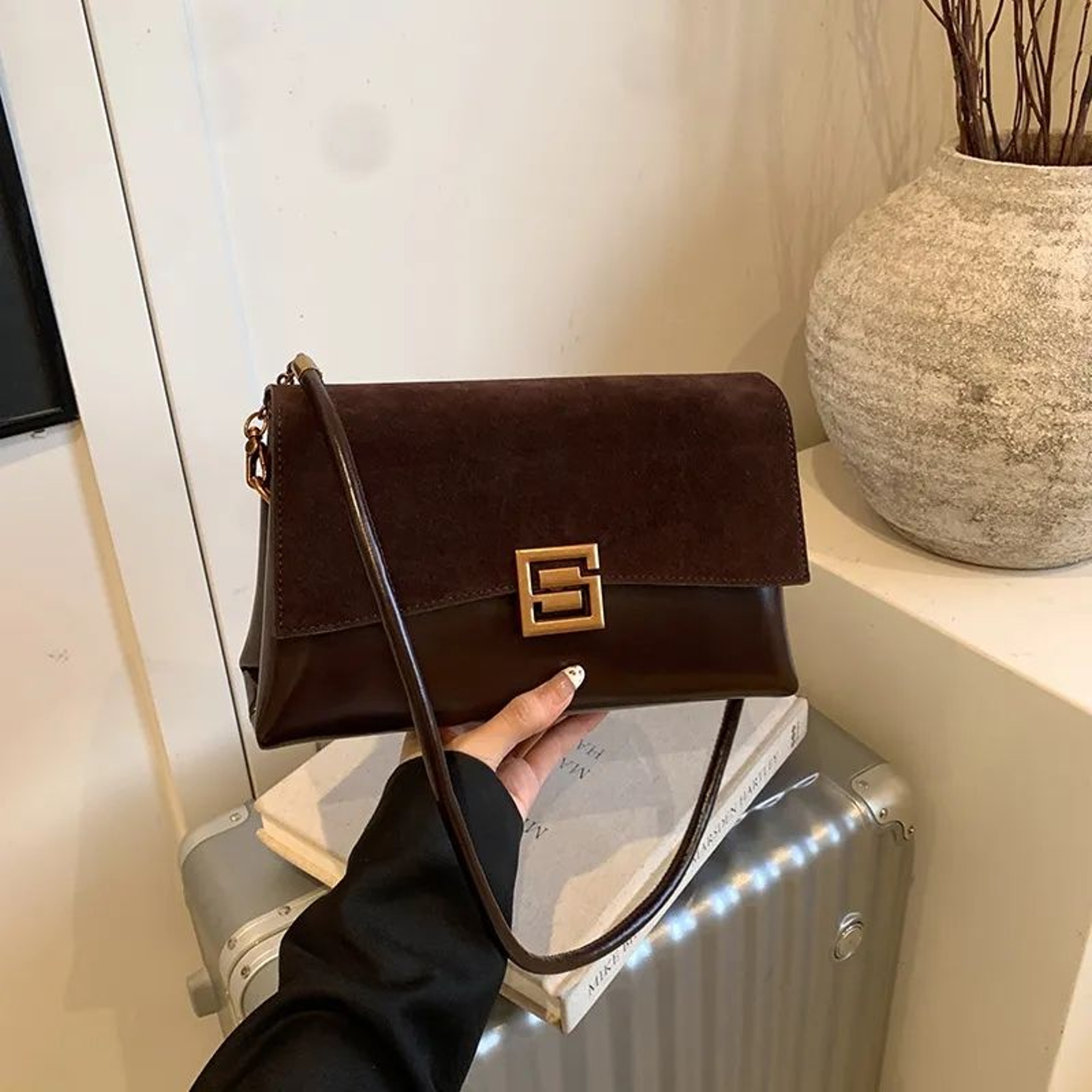 Women Small Square Crossbody Bag With Adjustable Strap And Retro Style 4
