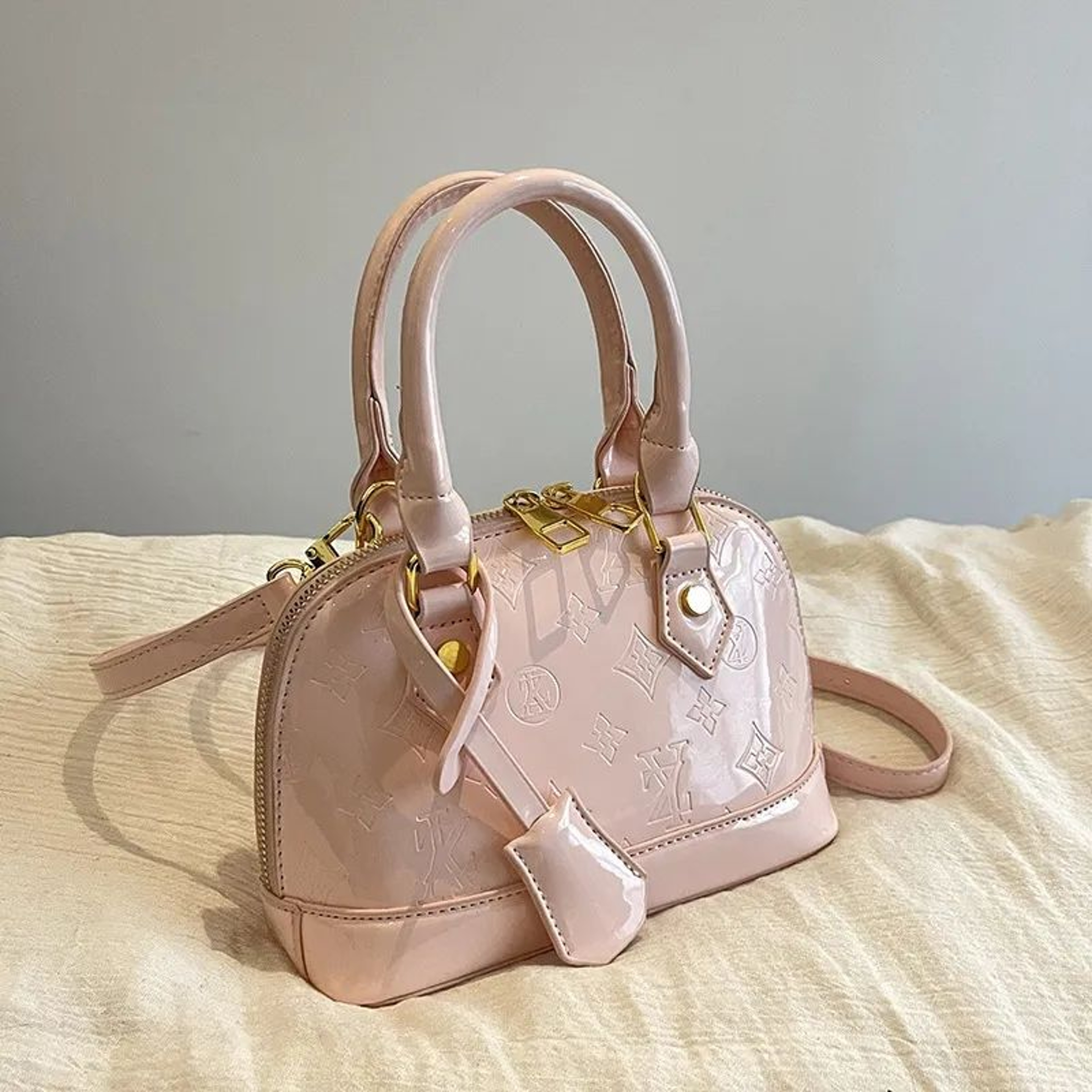Womens Glossy Shell Shoulder Crossbody Bag With Adjustable Strap 2