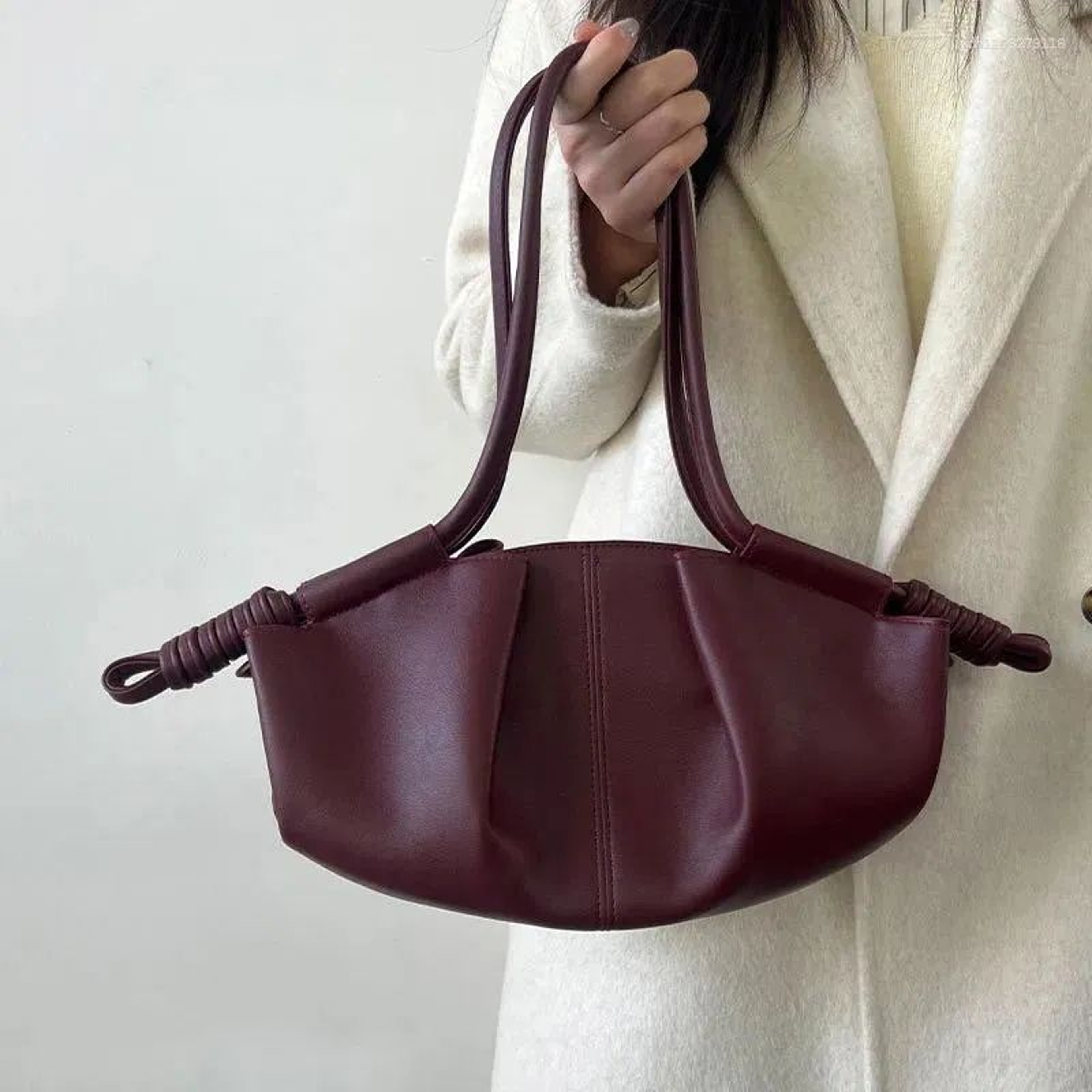 Womens Cloud Dumpling Tote Bag With Pleated Design And Adjustable Strap 1