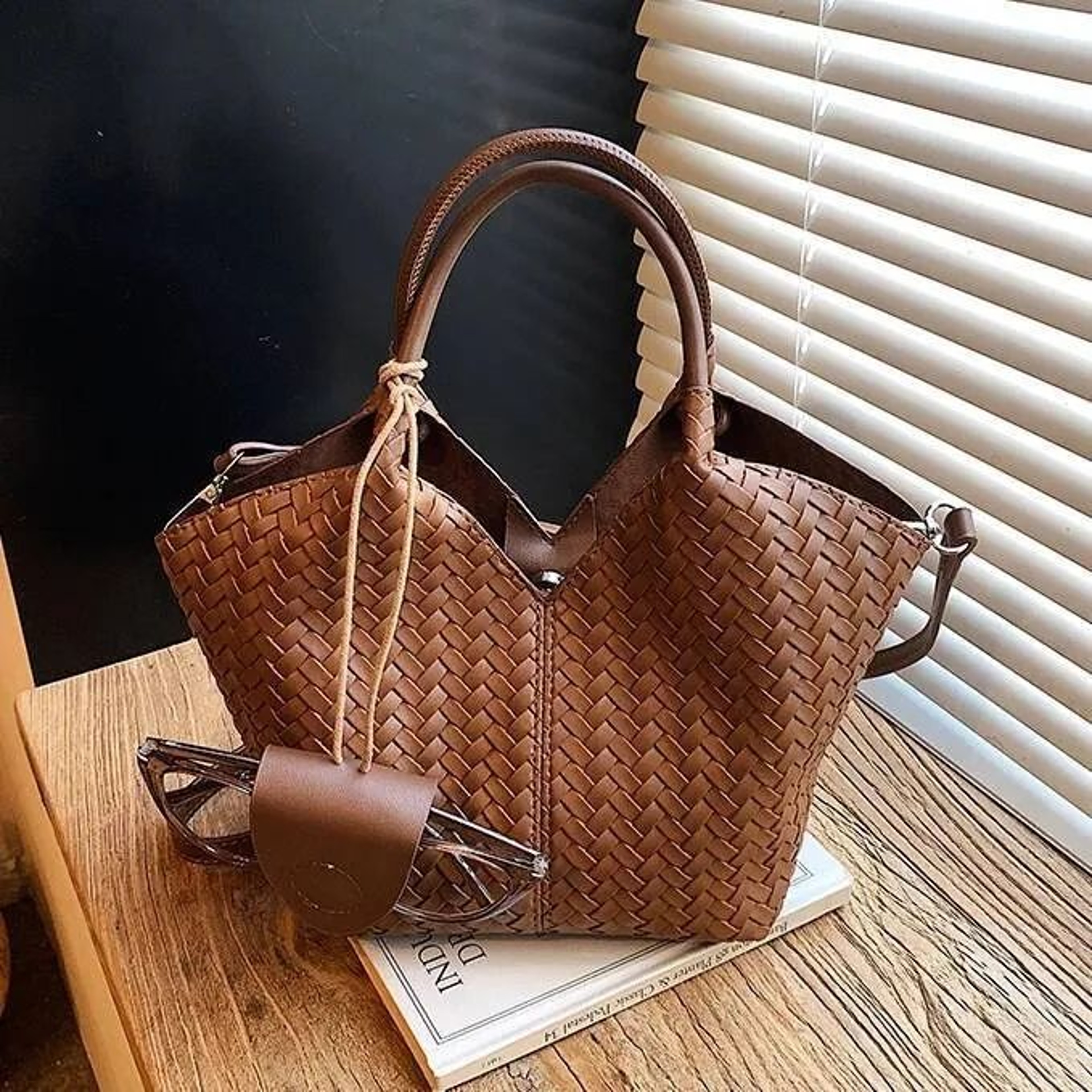 Women Large HandWoven Tote Bag With Shoulder And Crossbody Carry Options 3