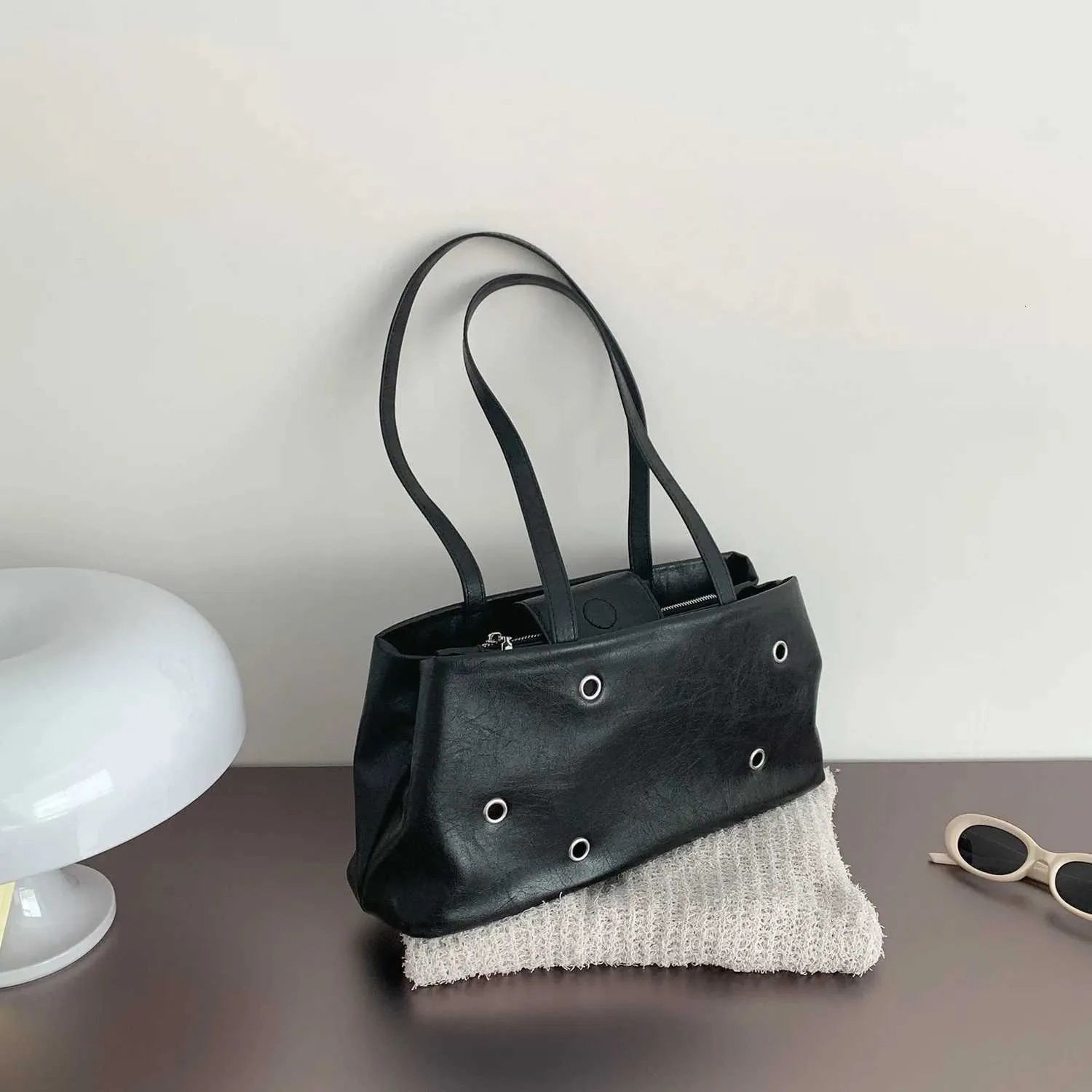 Women Large Capacity PU Leather Tote Shoulder Bag 1