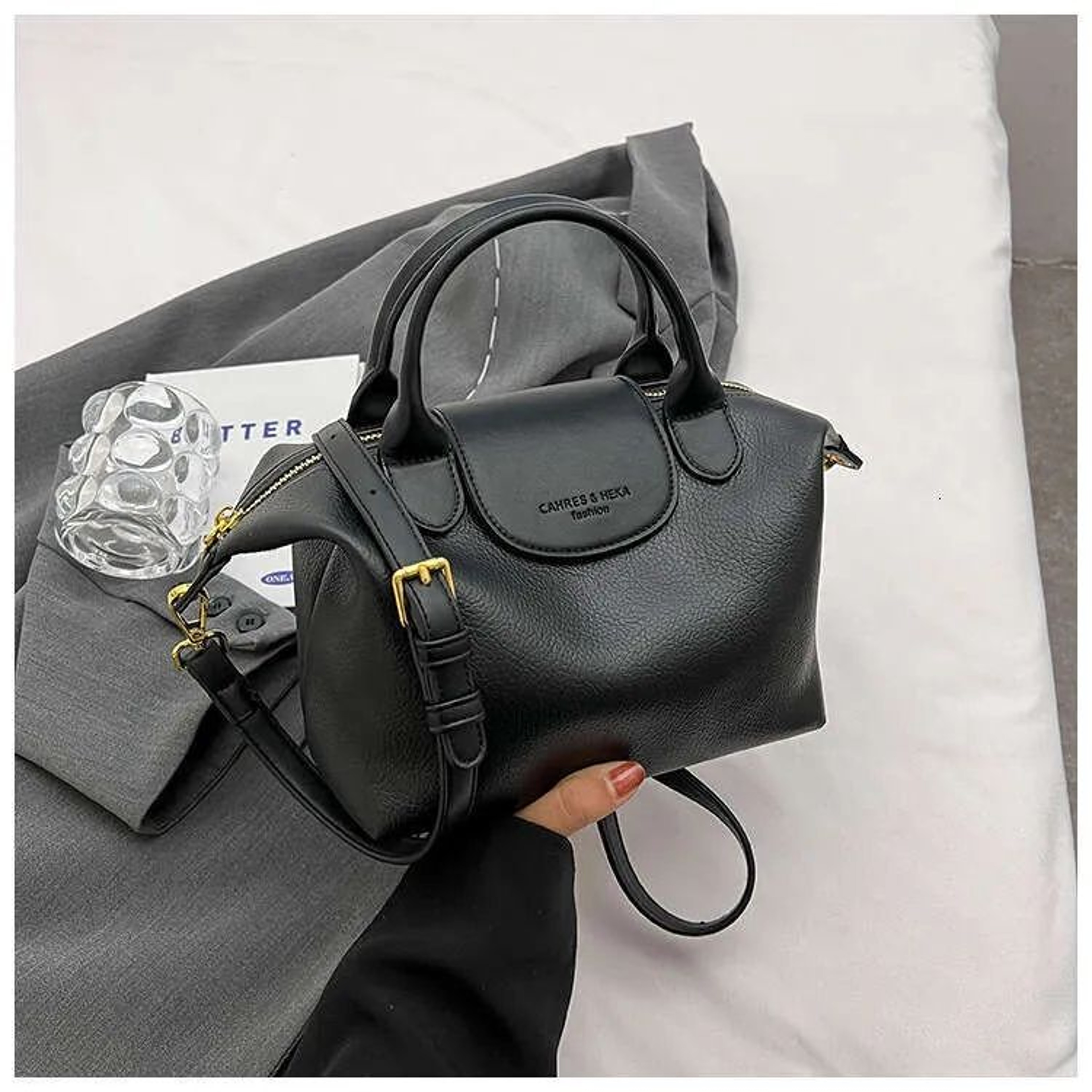 Women Large Capacity Commuter Handbag With Adjustable Shoulder And Crossbody Straps 0